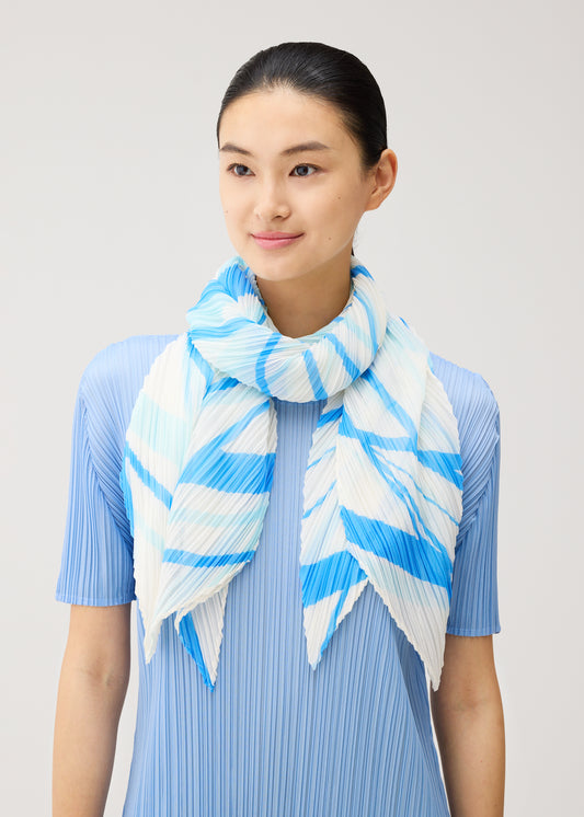 FOLD LINE SCARF、アクセサリー&その他_ストール、着用画像1