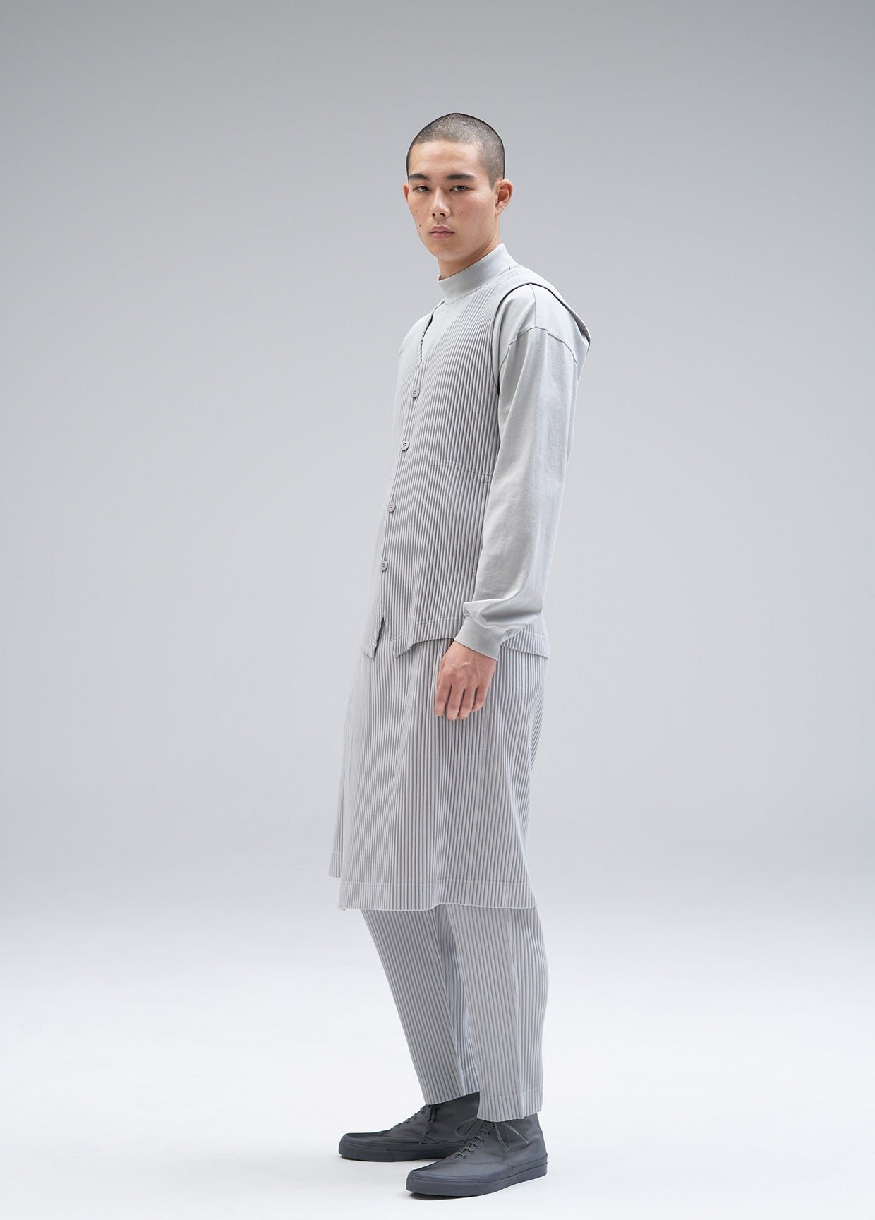 HOMME PLISSÉ ISSEY MIYAKE AUTUMN WINTER 2021/22 コレクション19
