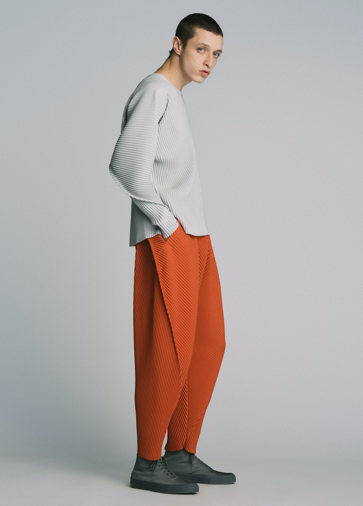 HOMME PLISSÉ ISSEY MIYAKE AUTUMN WINTER 2022/23 コレクション02