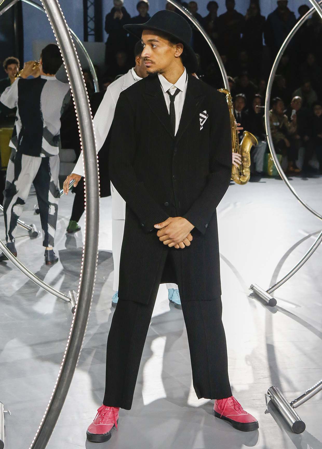 HOMME PLISSÉ ISSEY MIYAKE AUTUMN WINTER 20/21 コレクション48