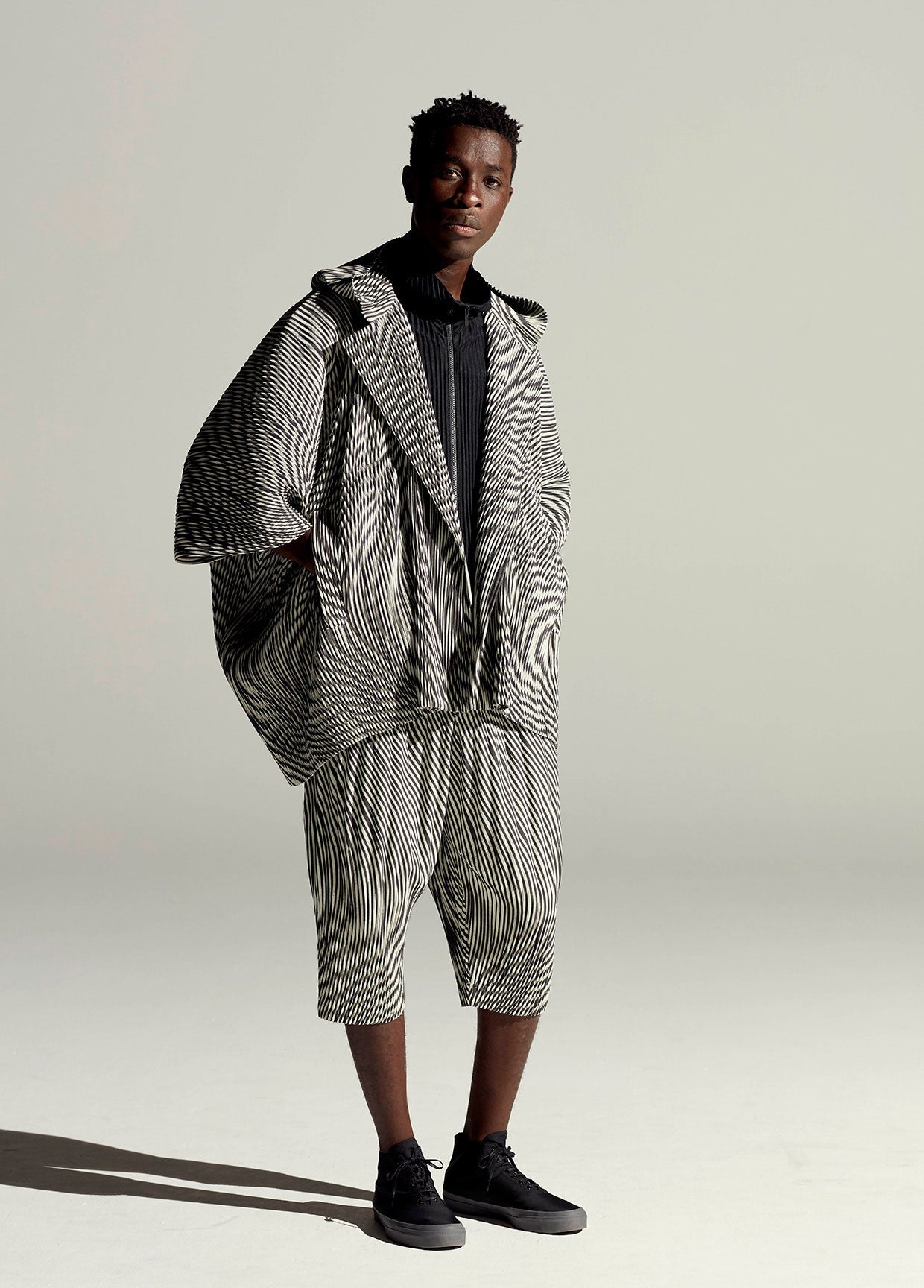 HOMME PLISSÉ ISSEY MIYAKE SPRING SUMMER 2022 コレクション16