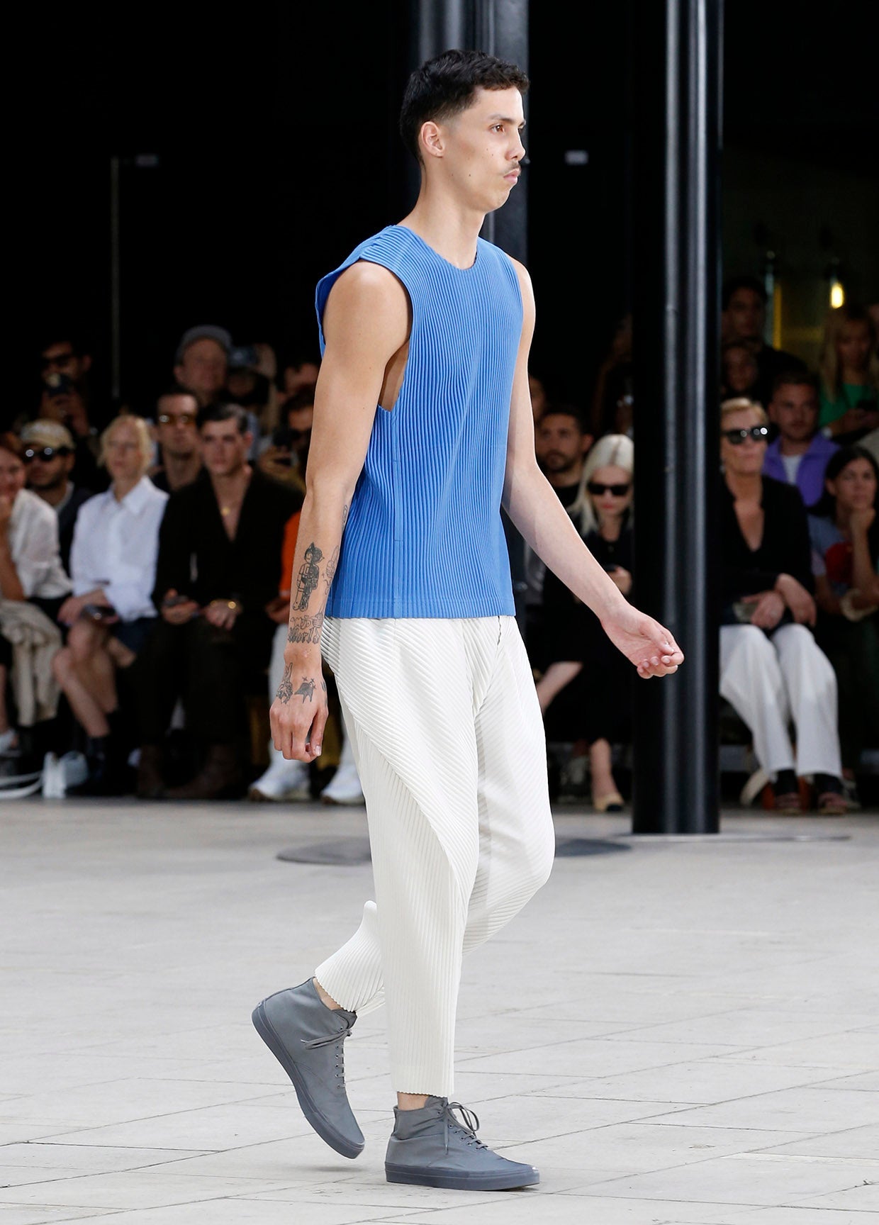 HOMME PLISSÉ ISSEY MIYAKE SPRING SUMMER 2023 コレクション27
