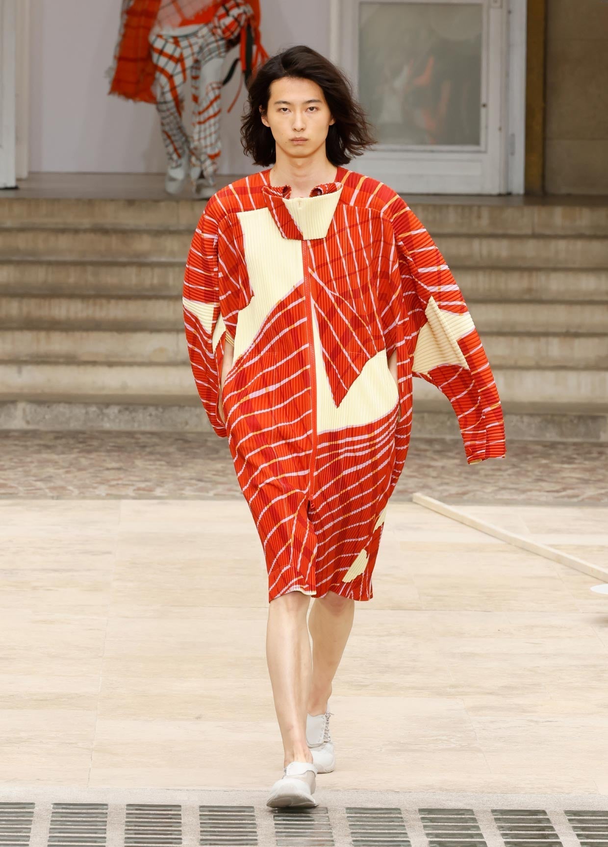 HOMME PLISSÉ ISSEY MIYAKE SPRING SUMMER 2025 コレクション 02