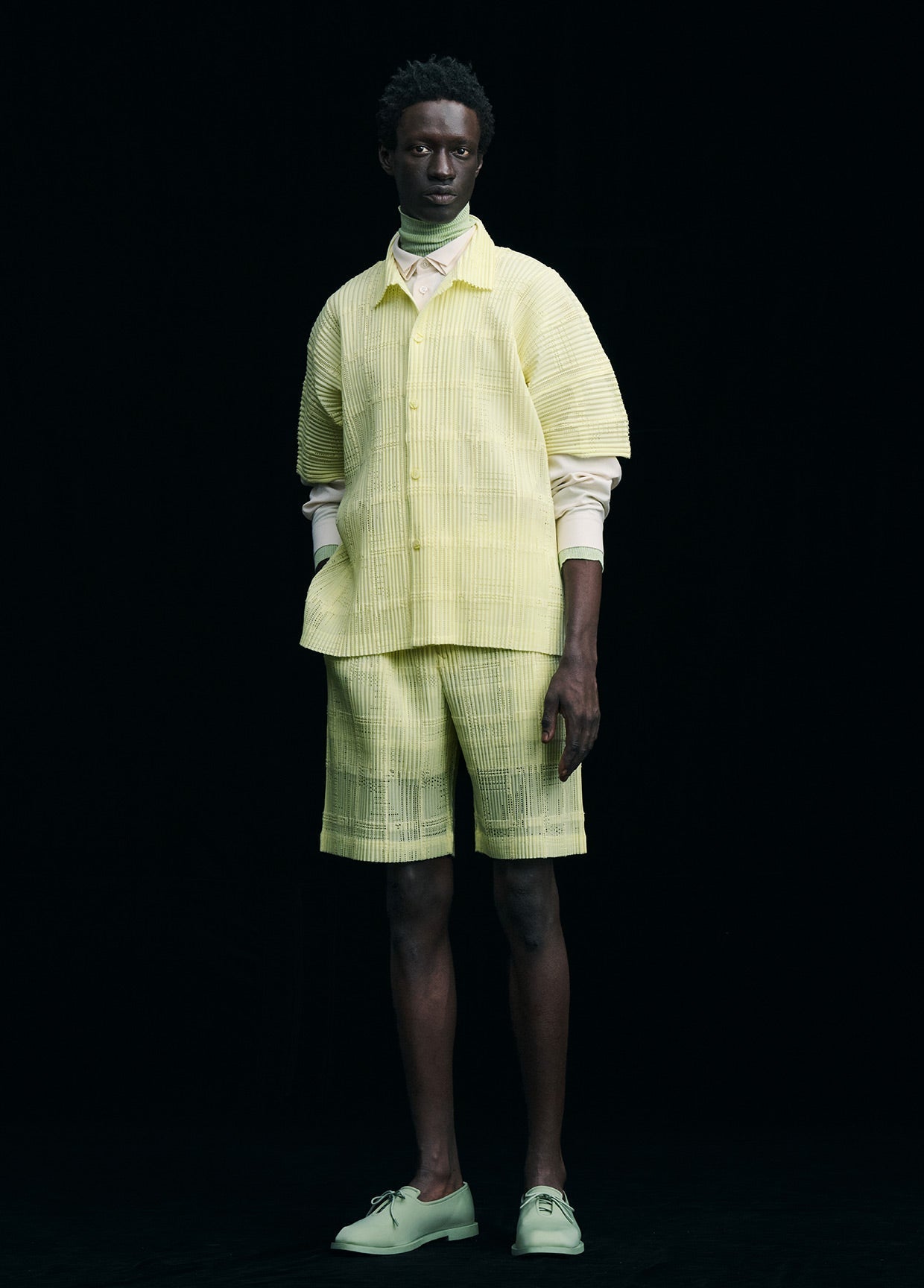 HOMME PLISSÉ ISSEY MIYAKE LOOK 09