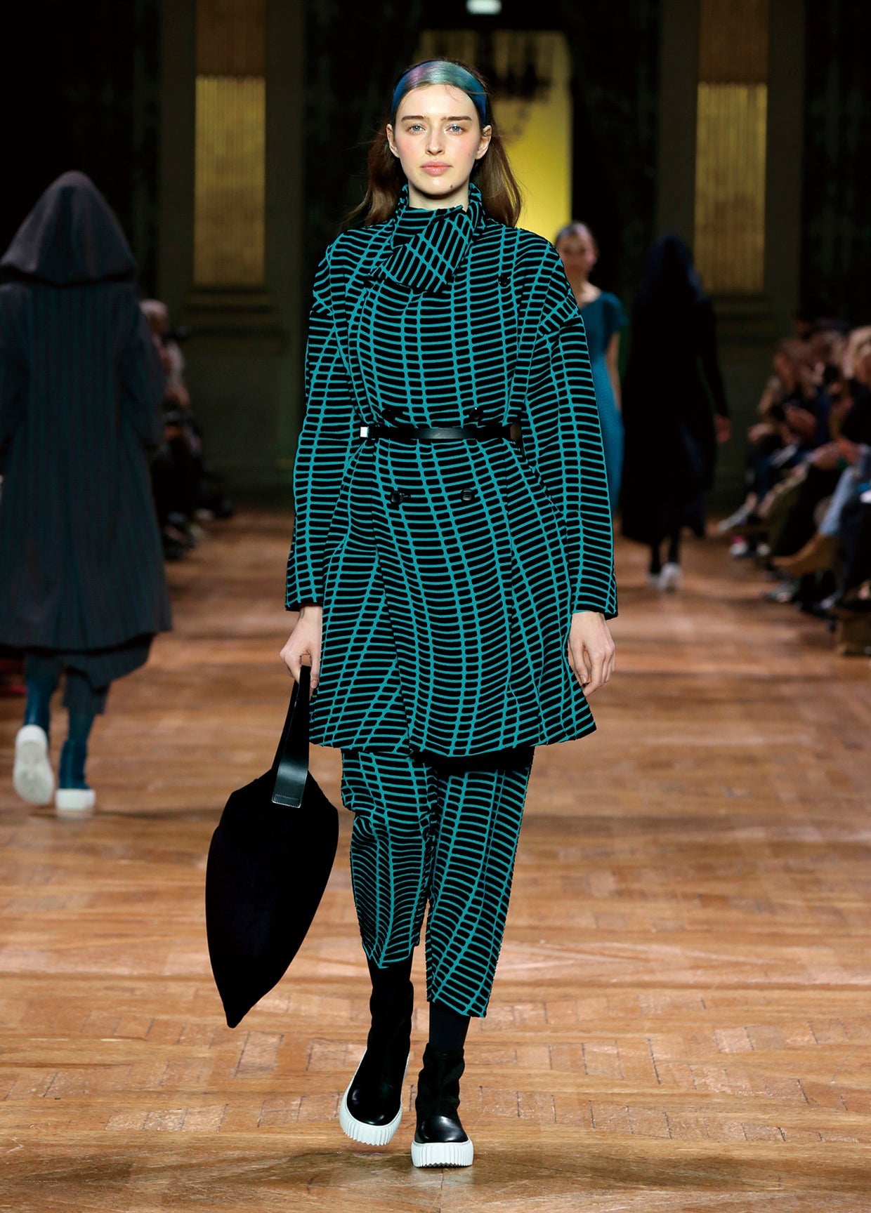 ISSEY MIYAKE AUTUMN WINTER 2017 コレクション14