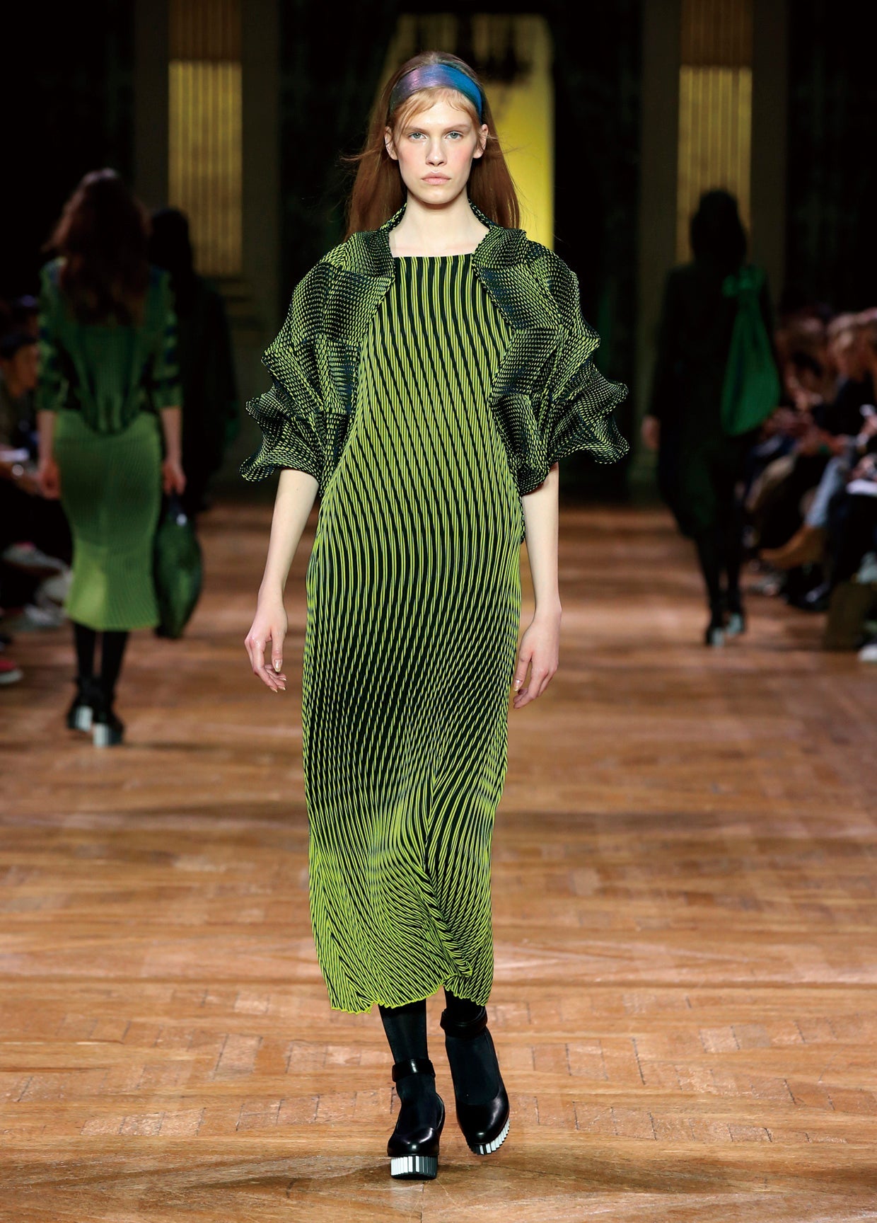ISSEY MIYAKE AUTUMN WINTER 2017 コレクション25