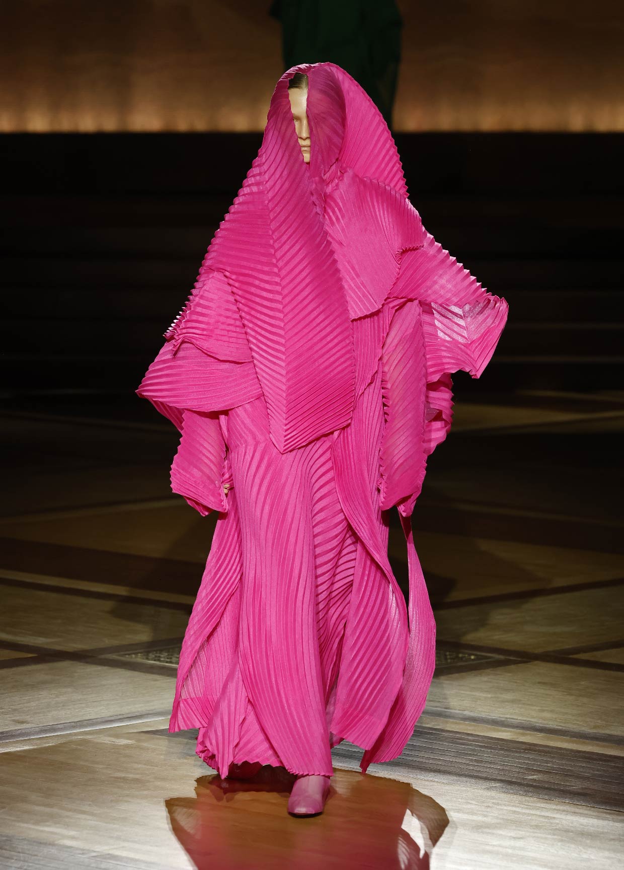 ISSEY MIYAKE AUTUMN WINTER 2024/25 コレクション 44