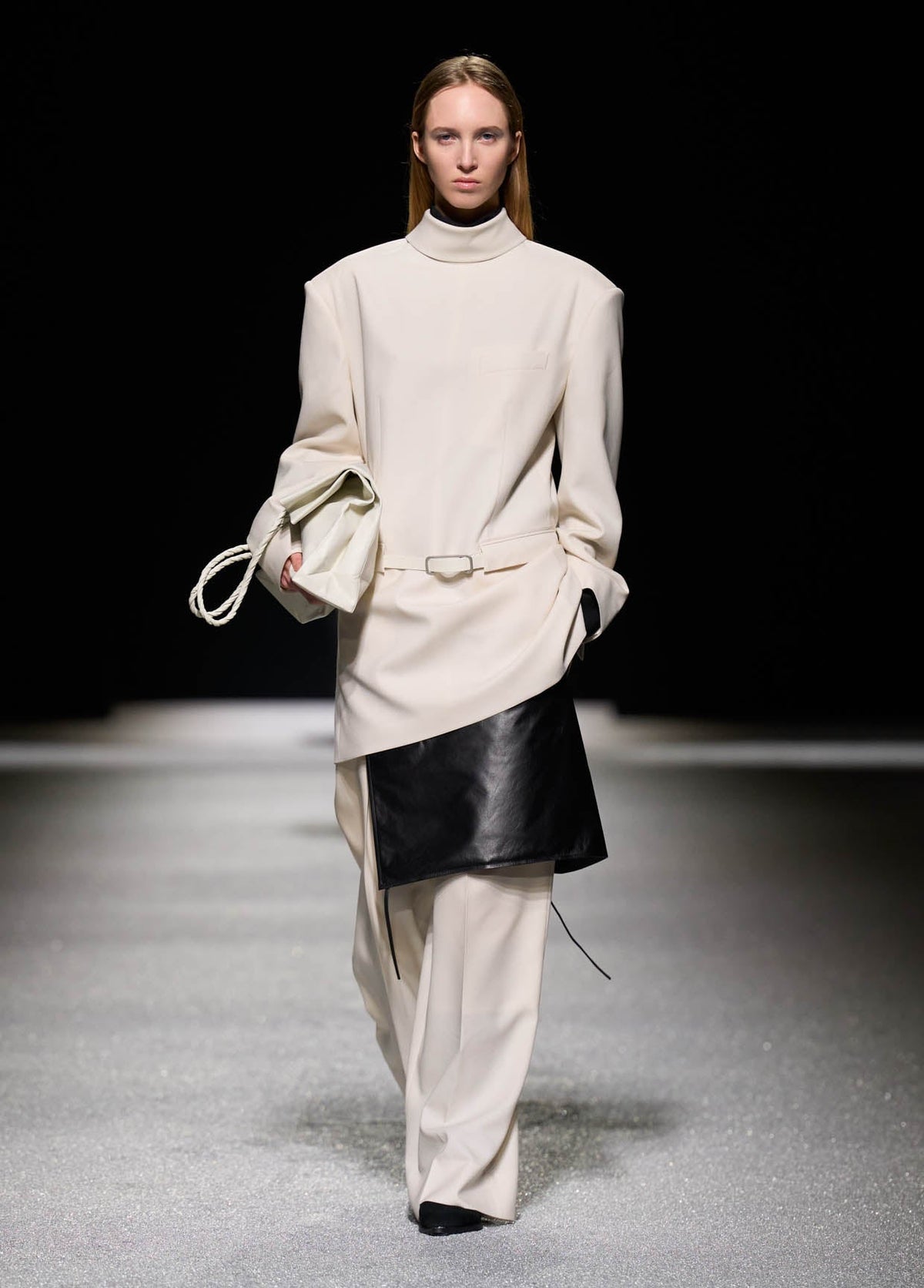 ISSEY MIYAKE AUTUMN WINTER 2026/27 コレクション 23
