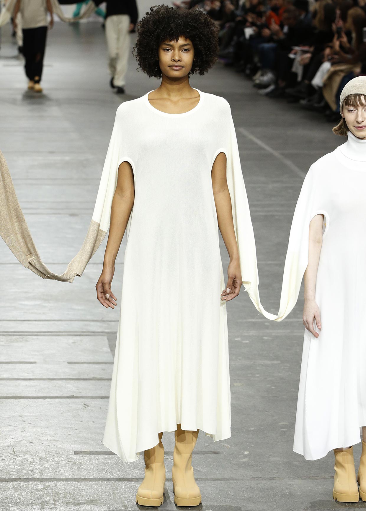 ISSEY MIYAKE AUTUMN WINTER 2020/21 コレクション 49