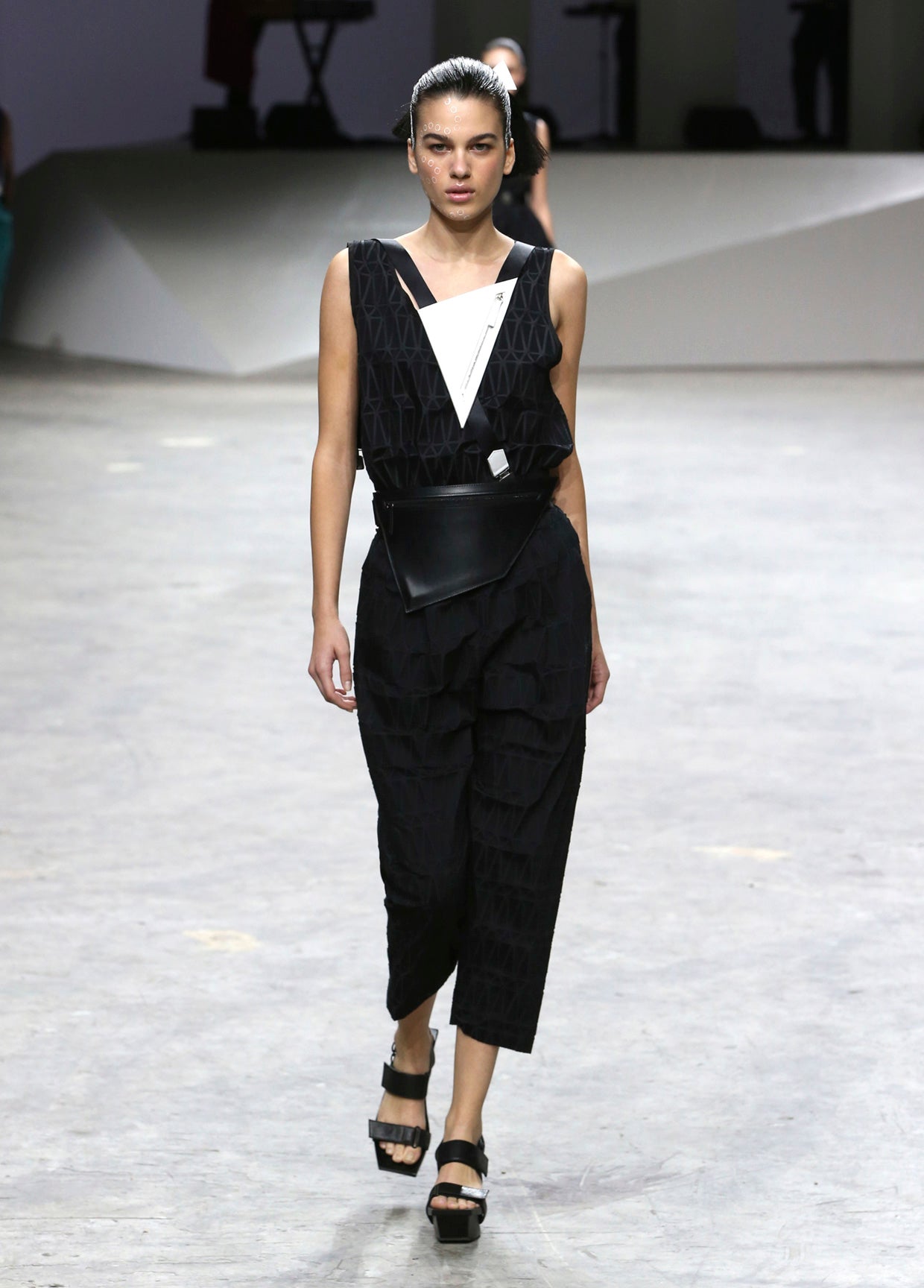 ISSEY MIYAKE SPRING SUMMER 2017 コレクション13