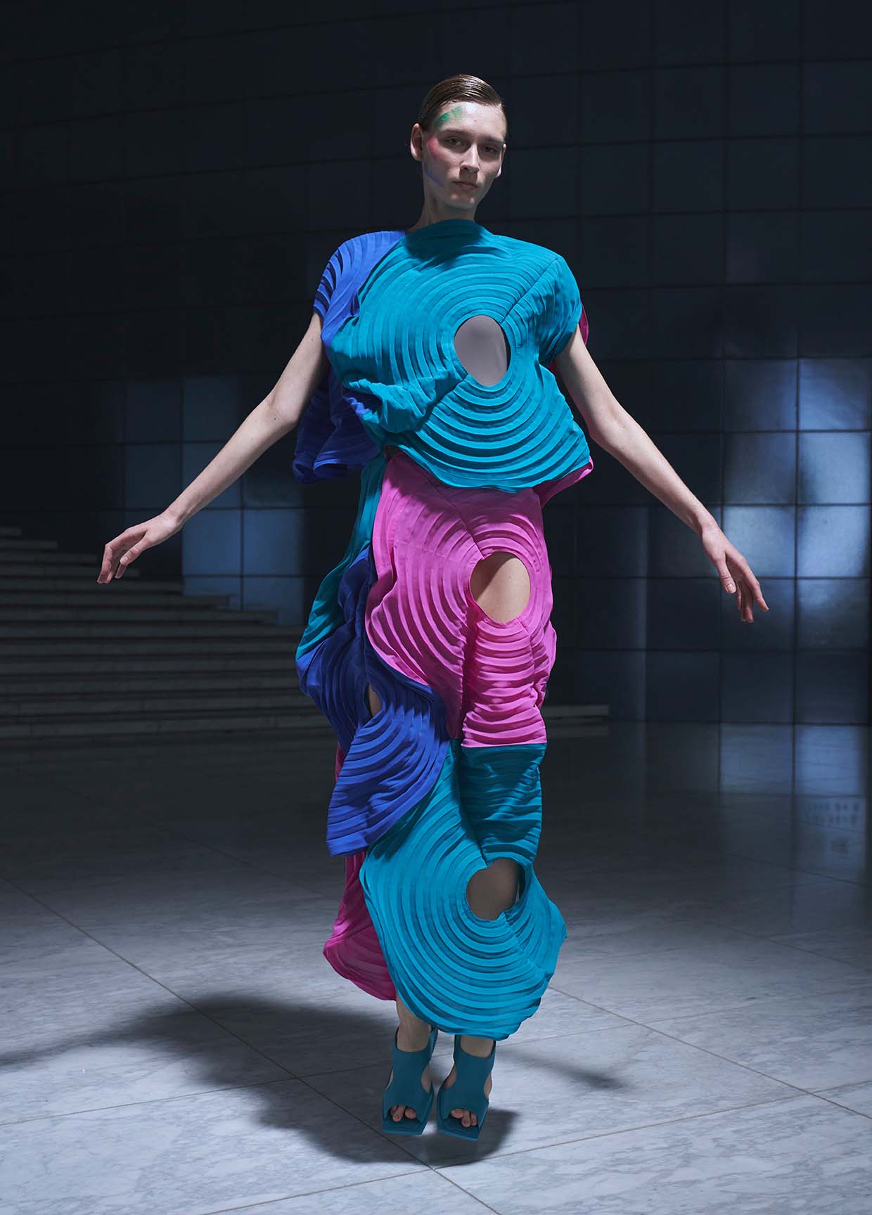 ISSEY MIYAKE SPRING SUMMER 2022 コレクション32