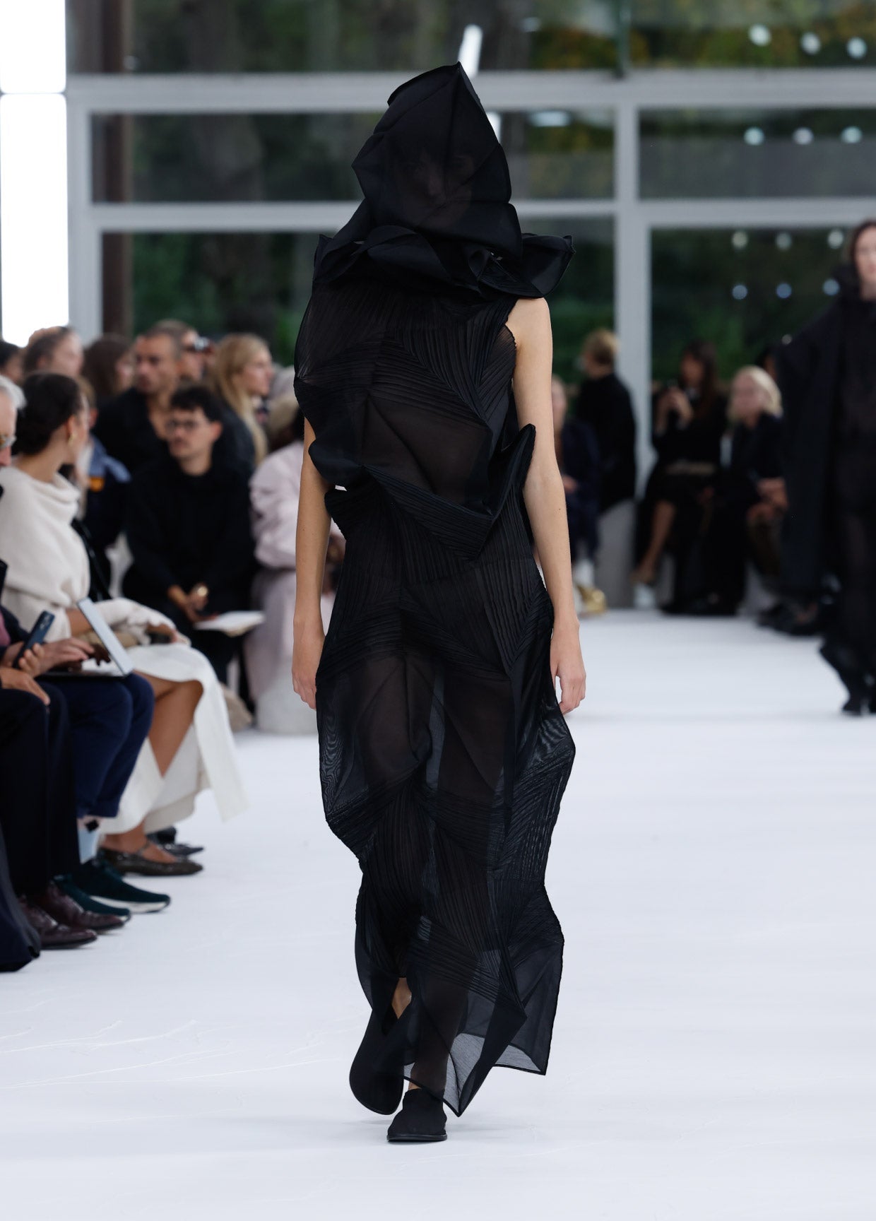 ISSEY MIYAKE SPRING SUMMER 2025 コレクション 46