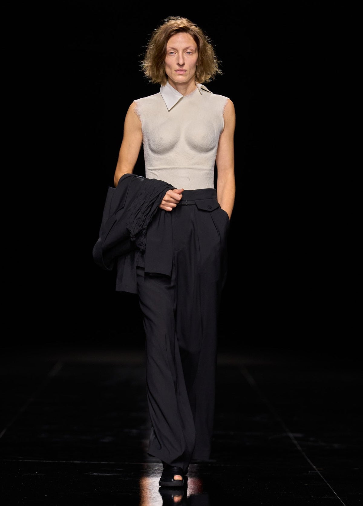 ISSEY MIYAKE SPRING SUMMER 2027 コレクション 19