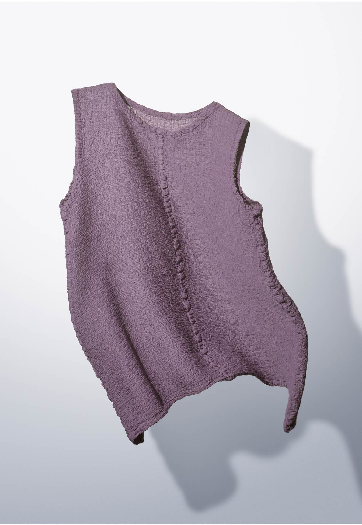 me ISSEY MIYAKE カタログ AW26 23