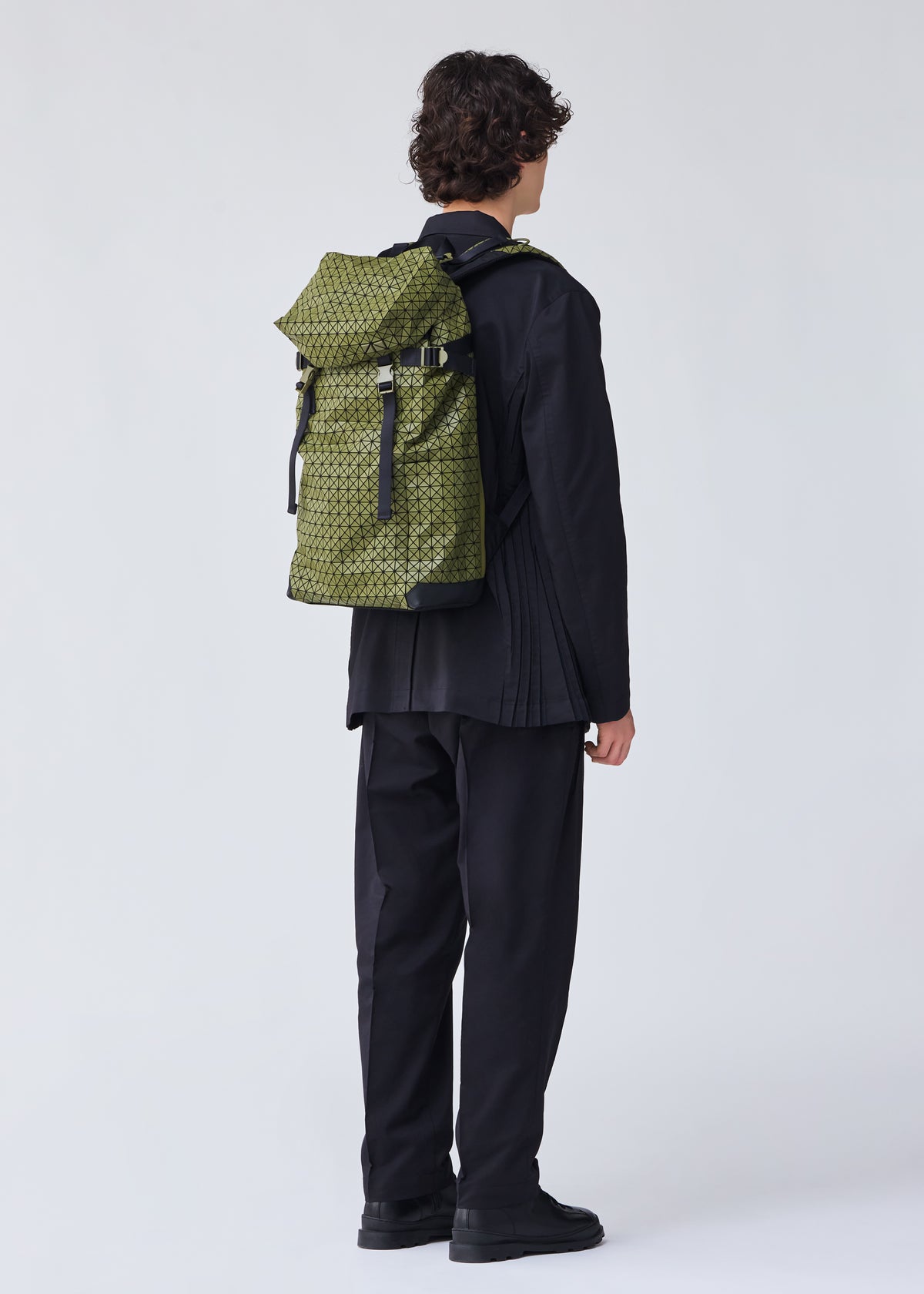 HIKER、バッグ&財布_バックパック、着用画像1