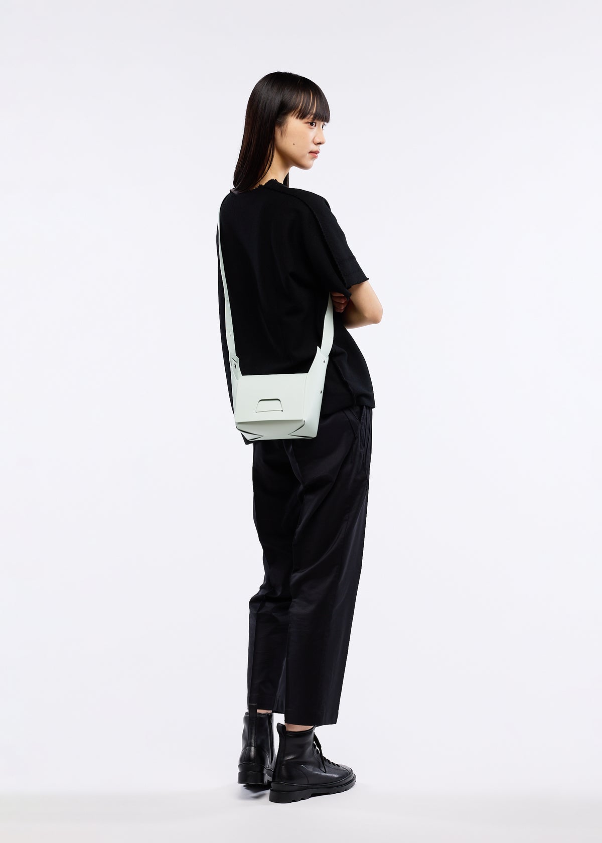 BOX、バッグ&財布_ショルダーバッグ、着用画像3