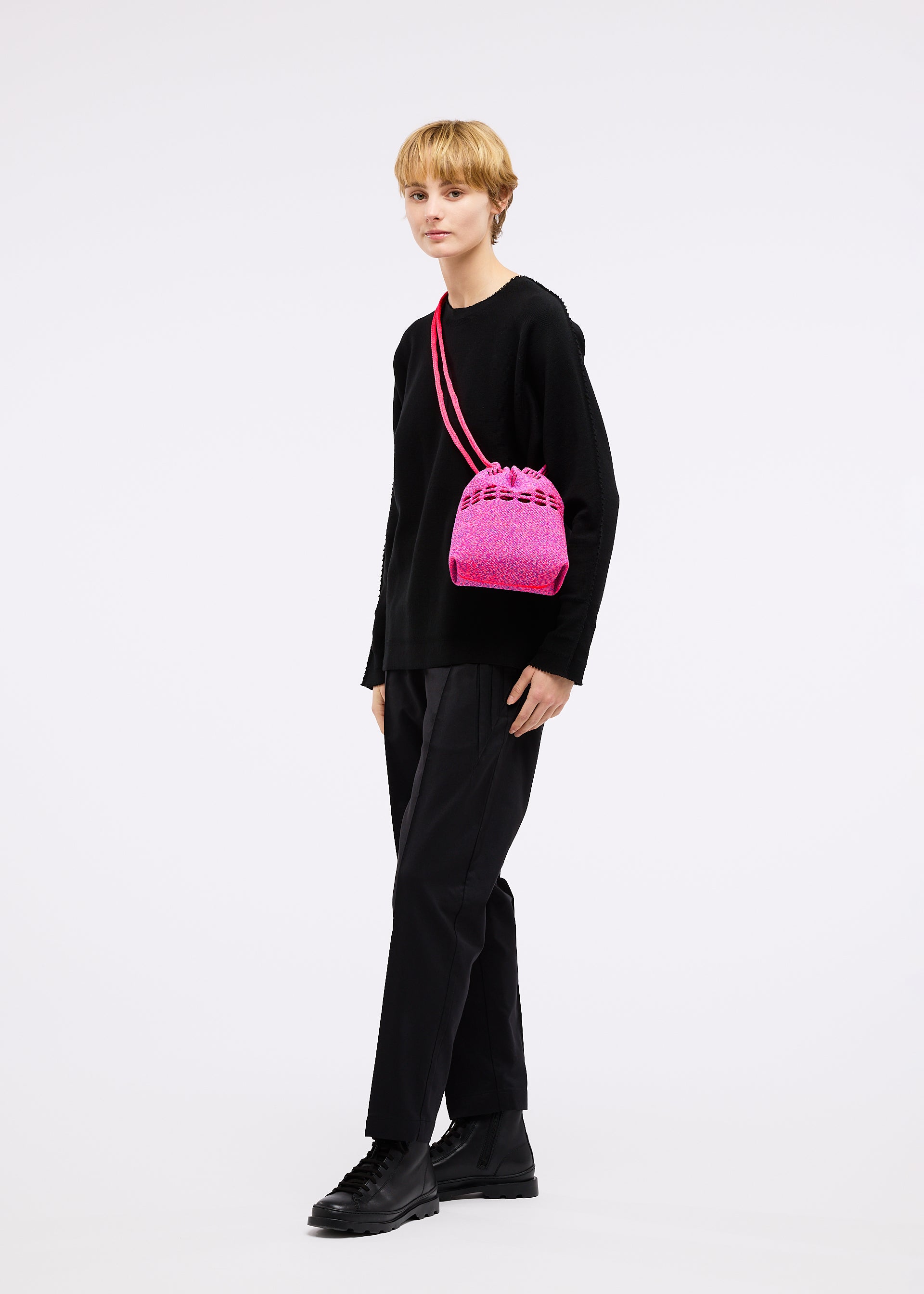 MOKKO MELANGE MIX、バッグ&財布_ショルダーバッグ、着用画像2