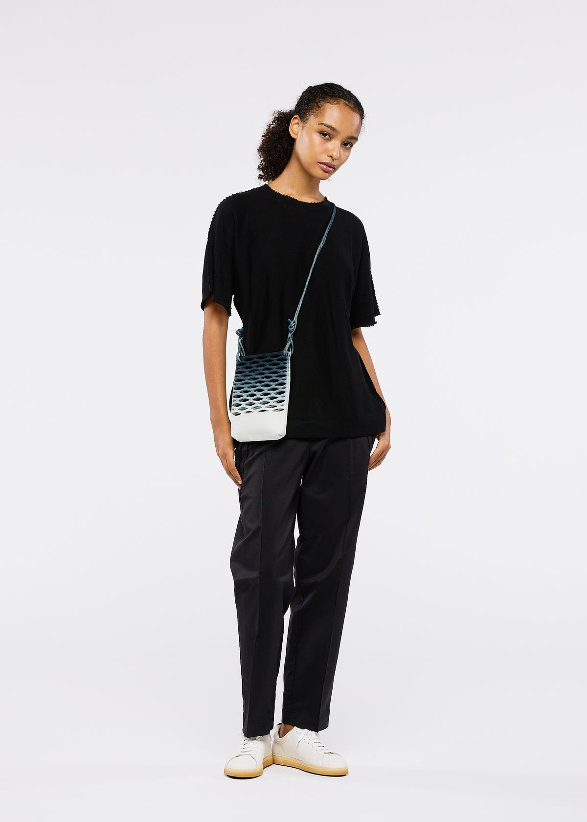 MOKKO NET GRADATION、バッグ&財布_ショルダーバッグ、着用画像1