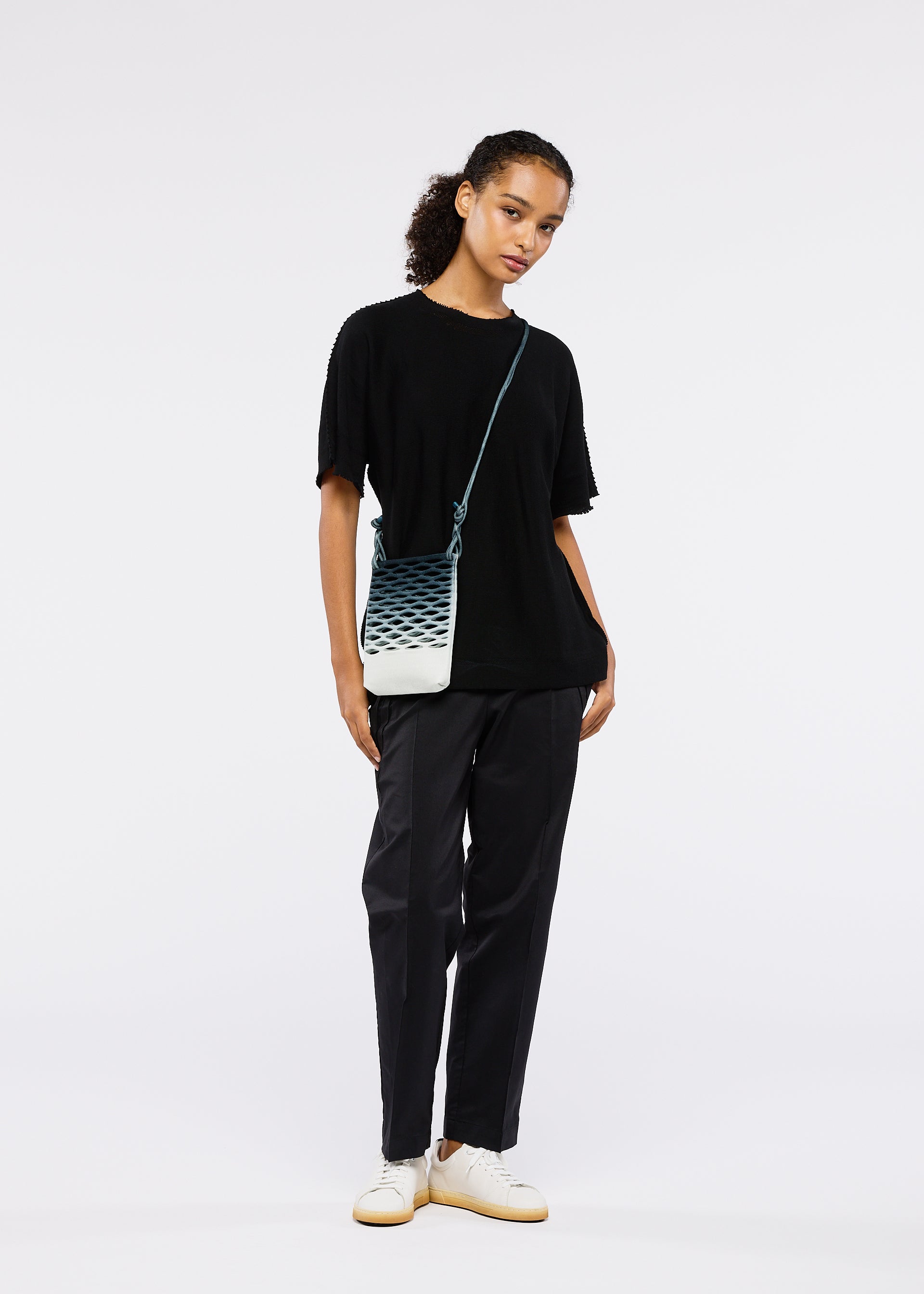 MOKKO NET GRADATION、バッグ&財布_ショルダーバッグ、着用画像1