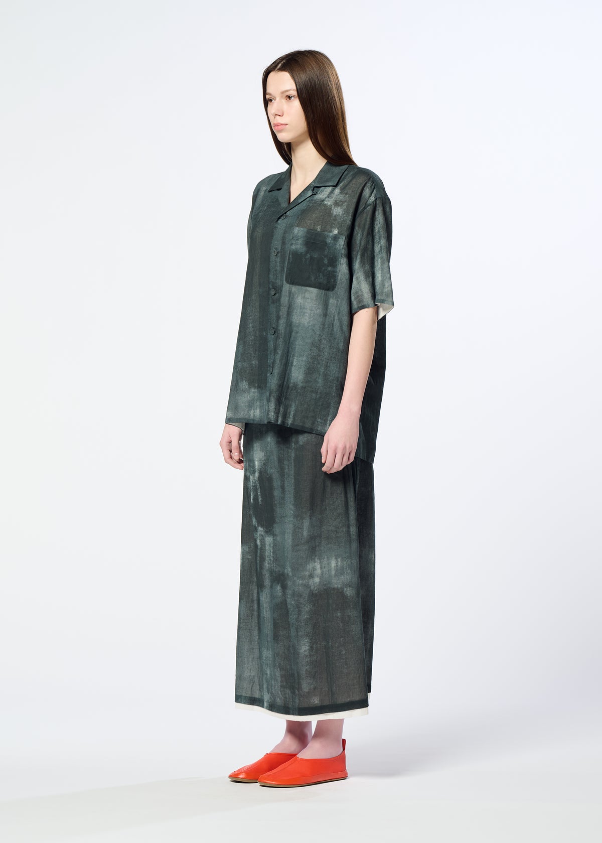 WALL WHITE HEM、ウィメンズ_スカート、着用画像2
