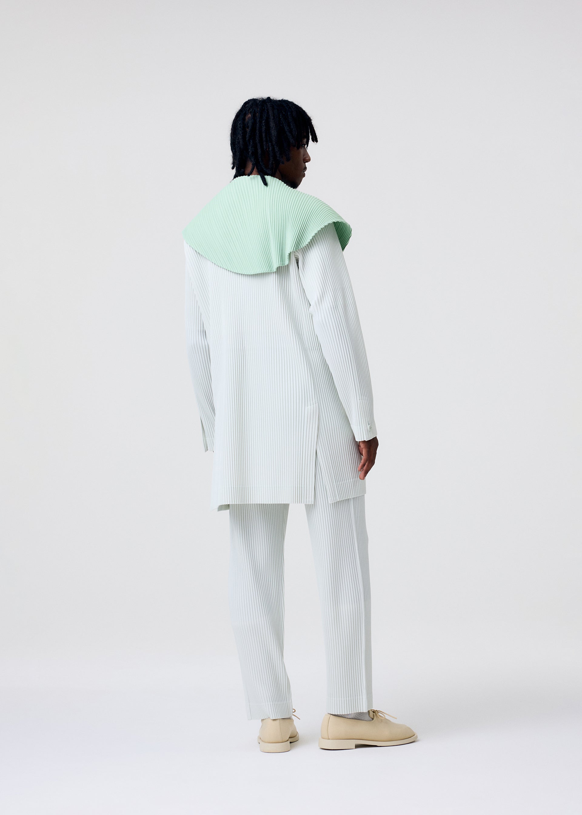 TAILORED PLEATS 3、メンズ_ジャケット&コート_ジャケット＆ブルゾン、着用画像2