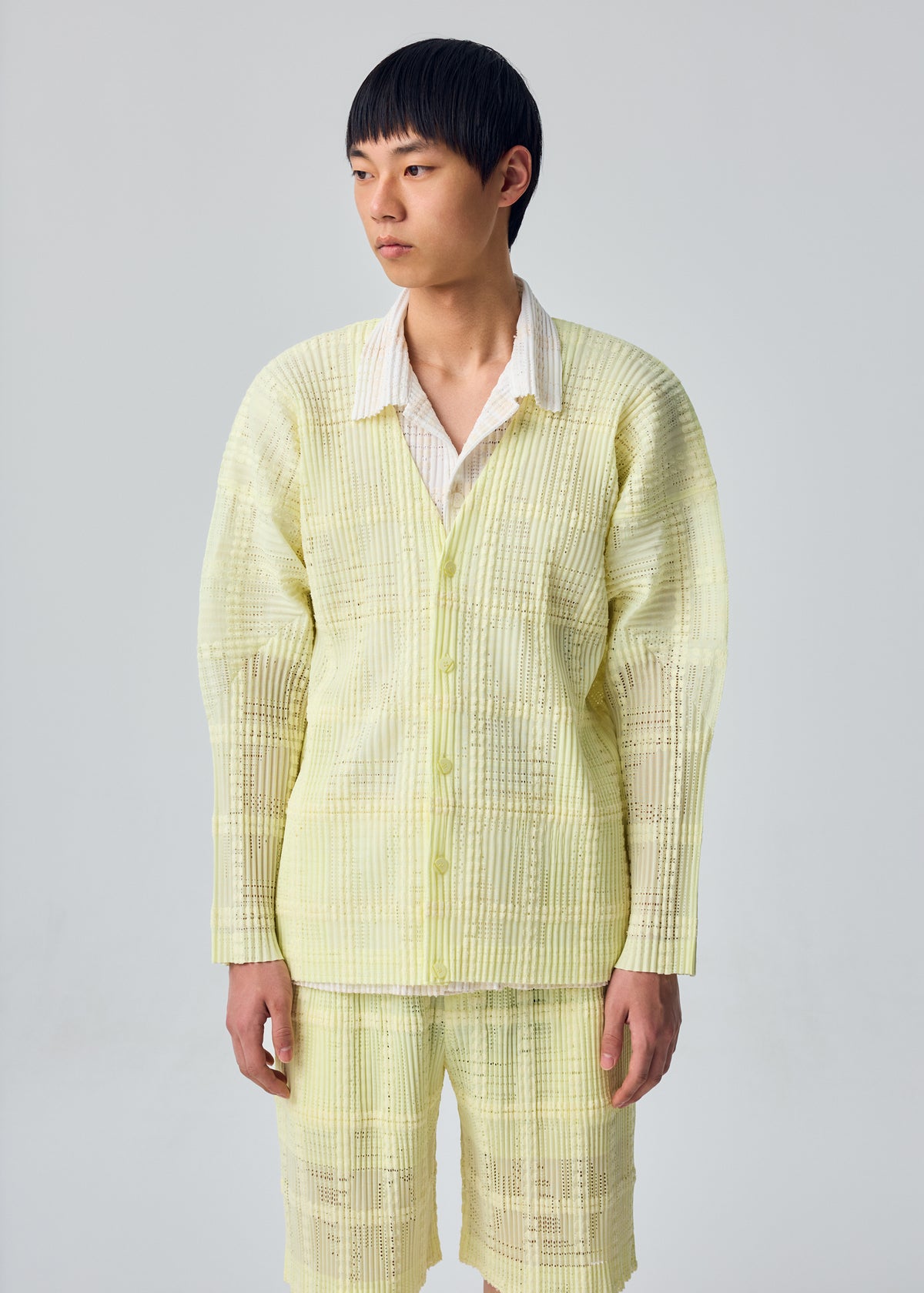 LACE GRID PLEATS、メンズ_トップス_カーディガン、着用画像3