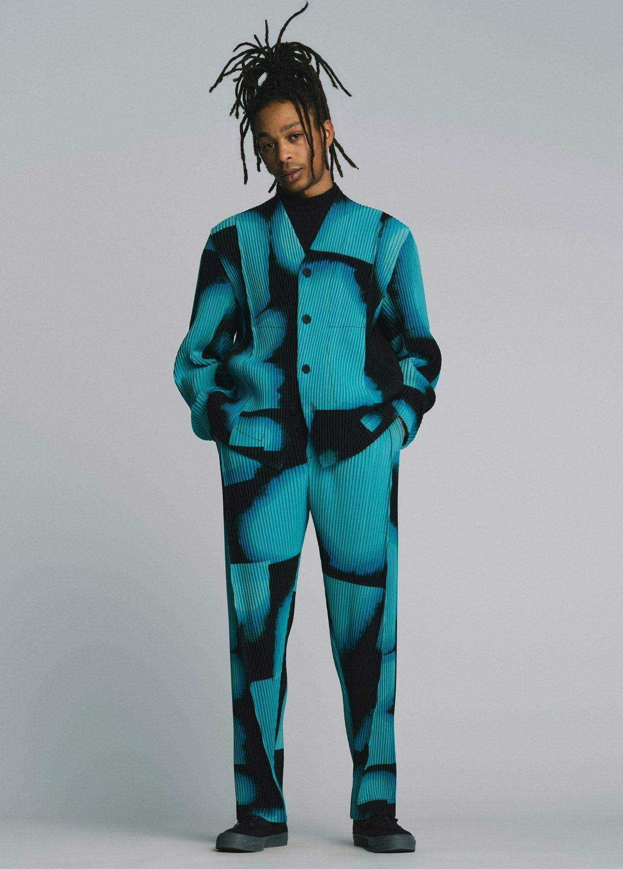 HOMME PLISSÉ ISSEY MIYAKE AUTUMN WINTER 2022/23 コレクション27