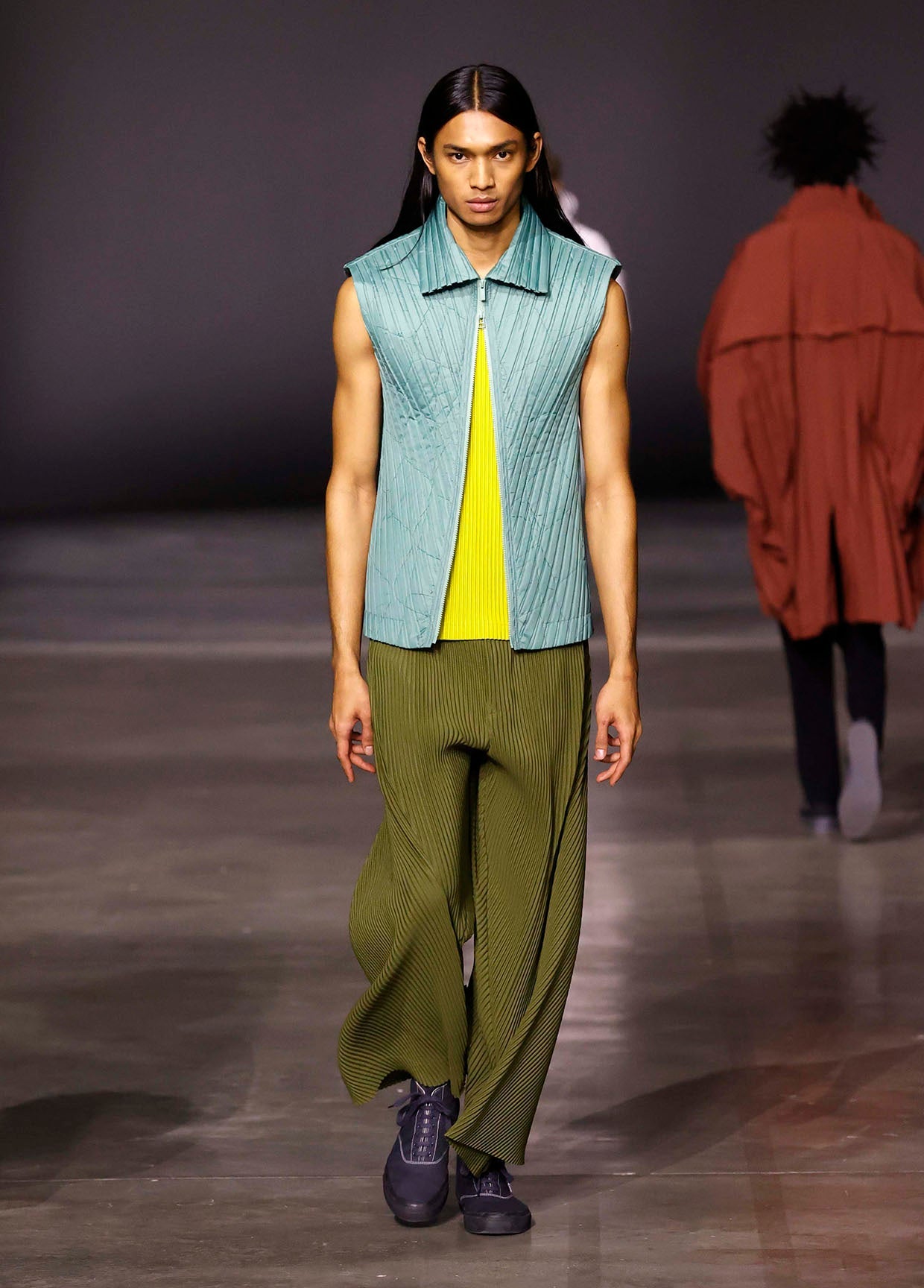 HOMME PLISSÉ ISSEY MIYAKE AUTUMN WINTER 2023/24 コレクション 15