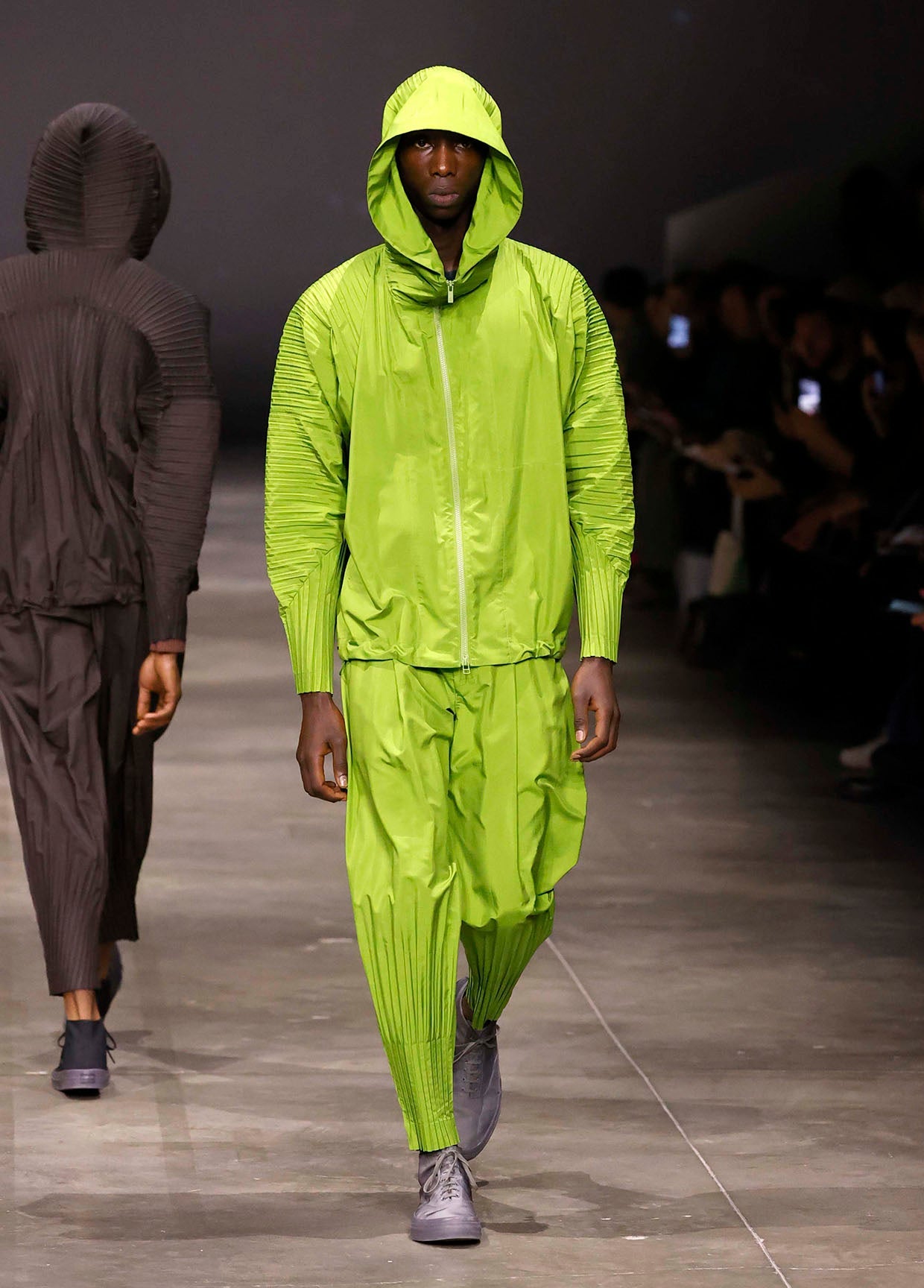 HOMME PLISSÉ ISSEY MIYAKE AUTUMN WINTER 2023/24 コレクション 21