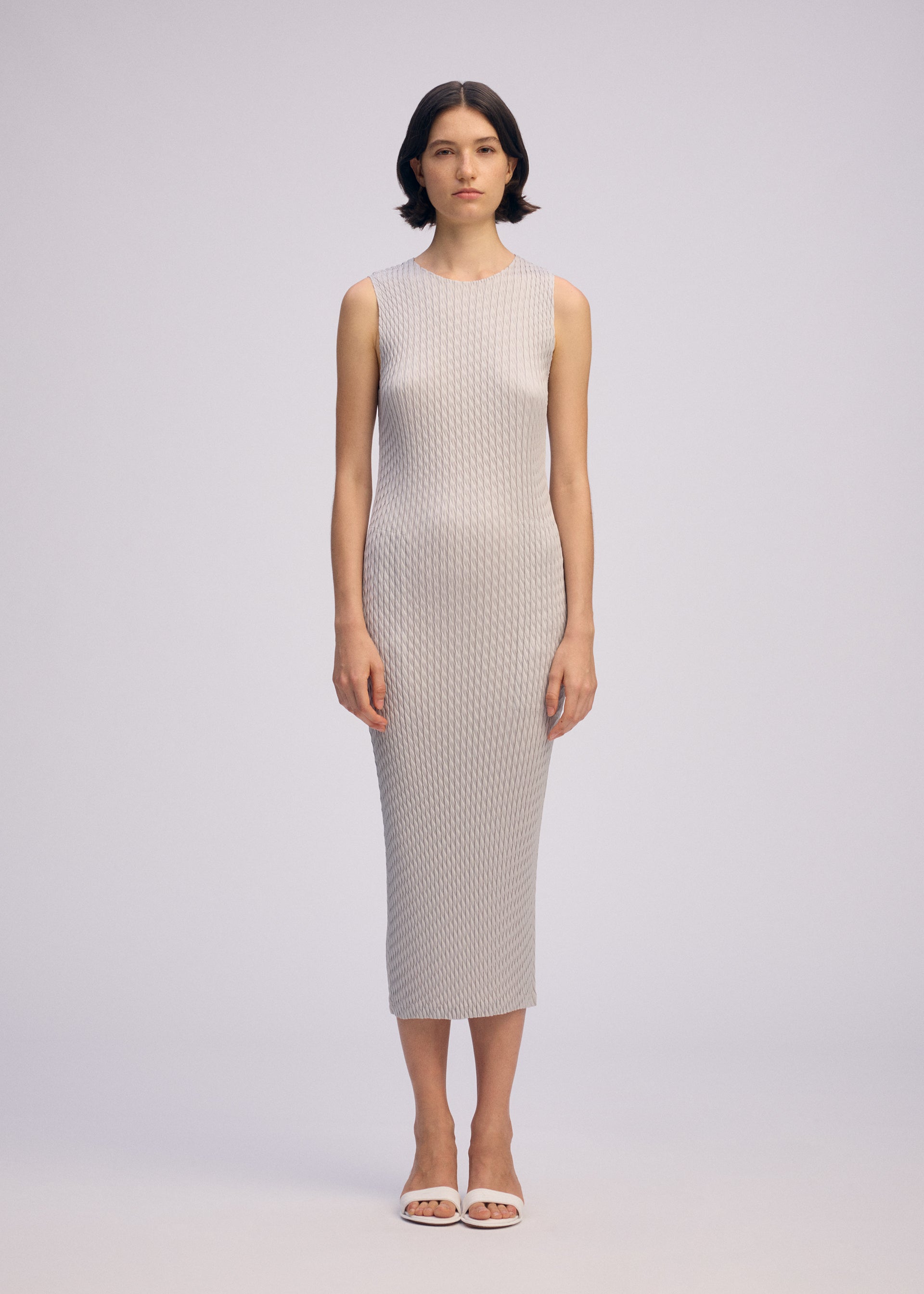 SLEEK PLEATS、ウィメンズ_ワンピース、着用画像1