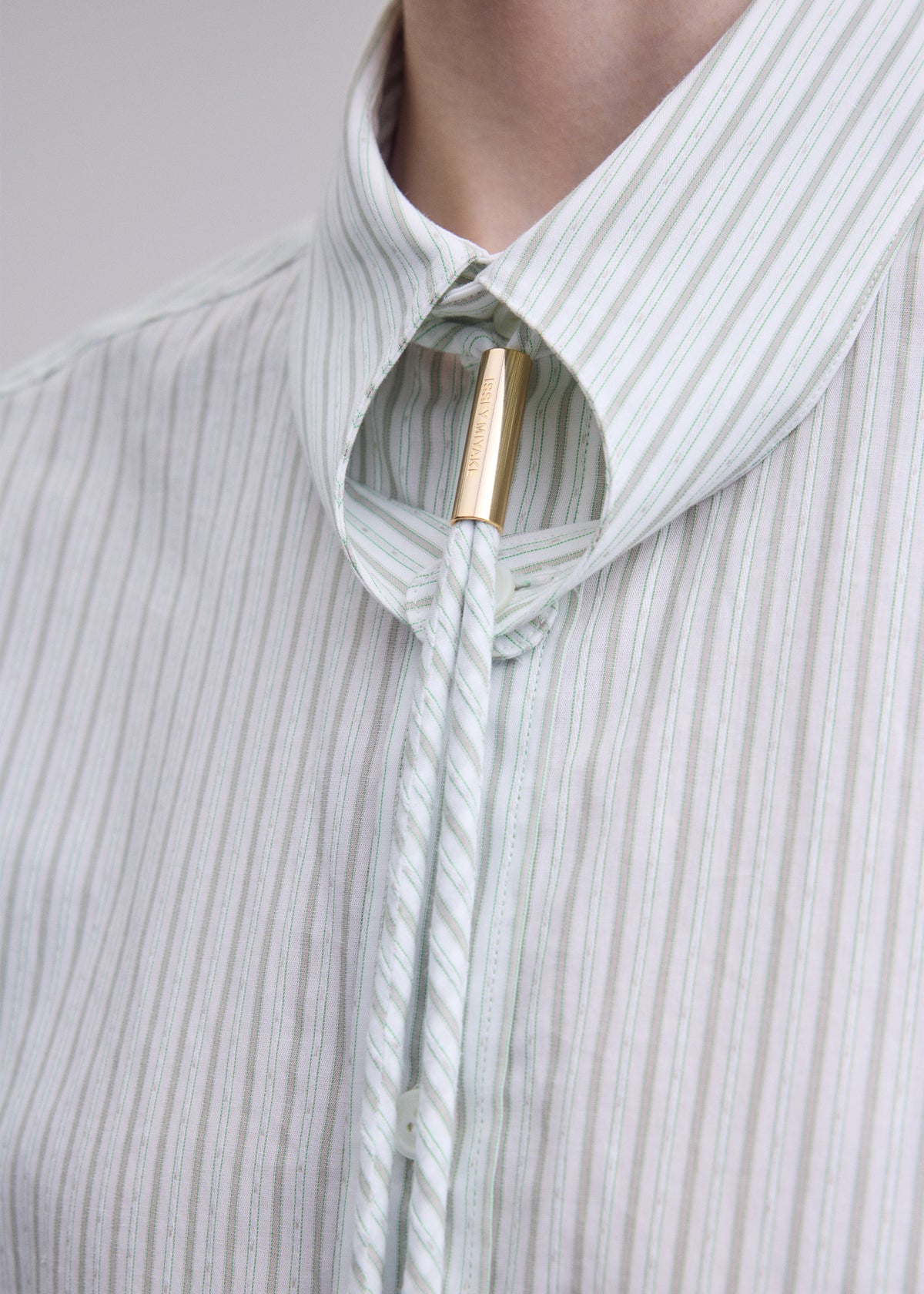 MONSIEUR SHIRT(DOBBY STRIPE)、ウィメンズ_トップス_シャツ、着用画像6