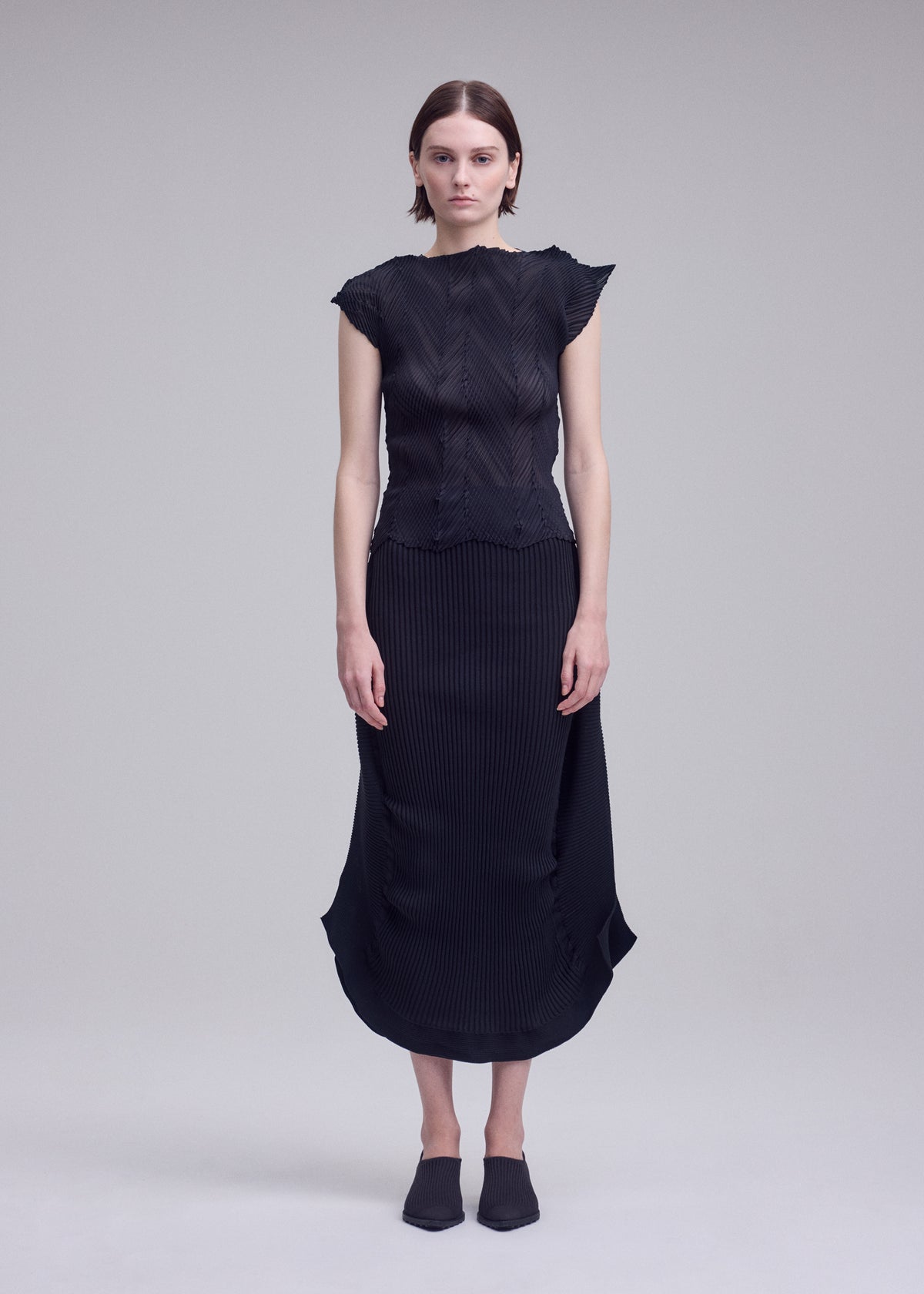 ZIGZAG PLEATS、ウィメンズ_トップス_トップ、着用画像1