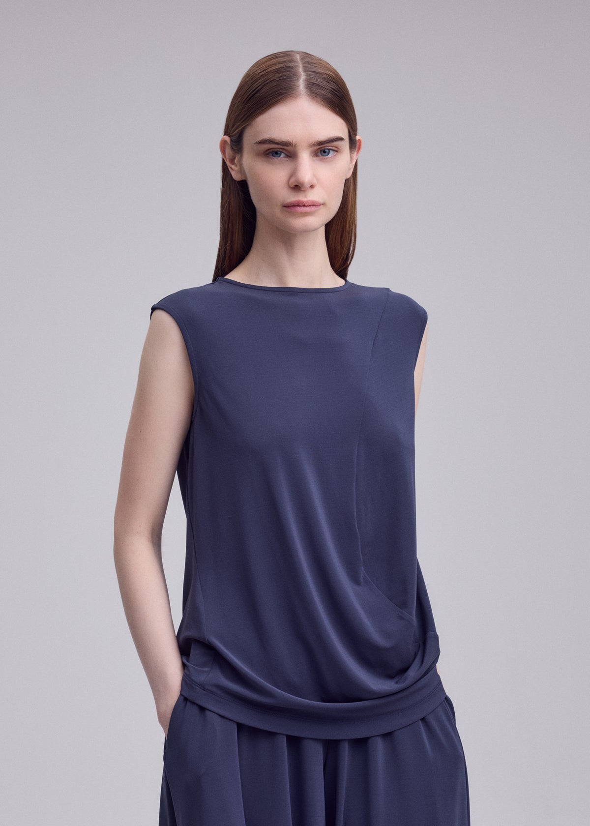 DRAPE JERSEY-68、ウィメンズ_トップス_トップ、着用画像3