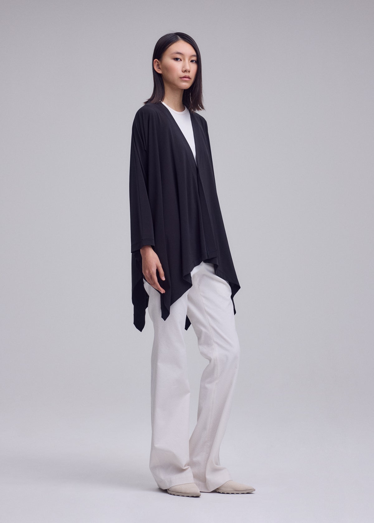 DRAPE JERSEY-68、ウィメンズ_トップス_カーディガン、着用画像2