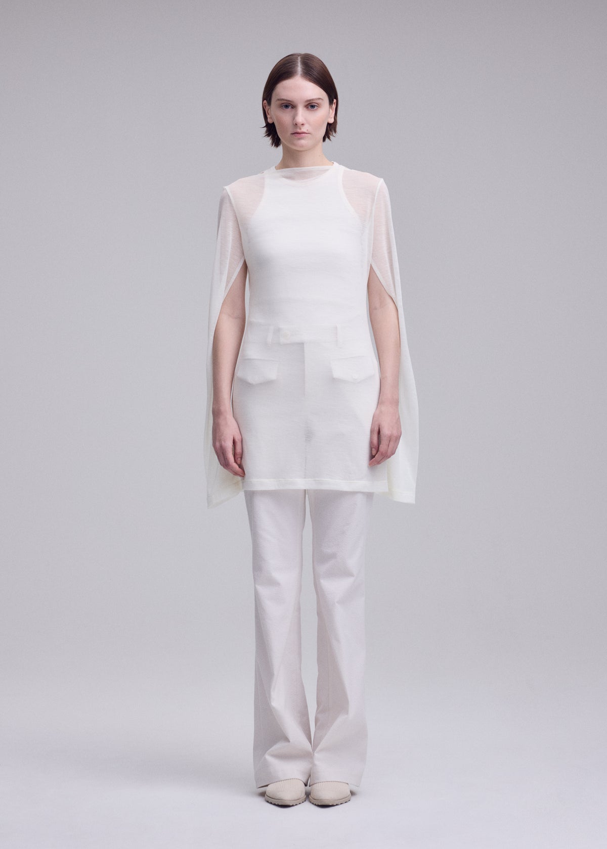 SHEER WOOL JERSEY、ウィメンズ_トップス_チュニック、着用画像1