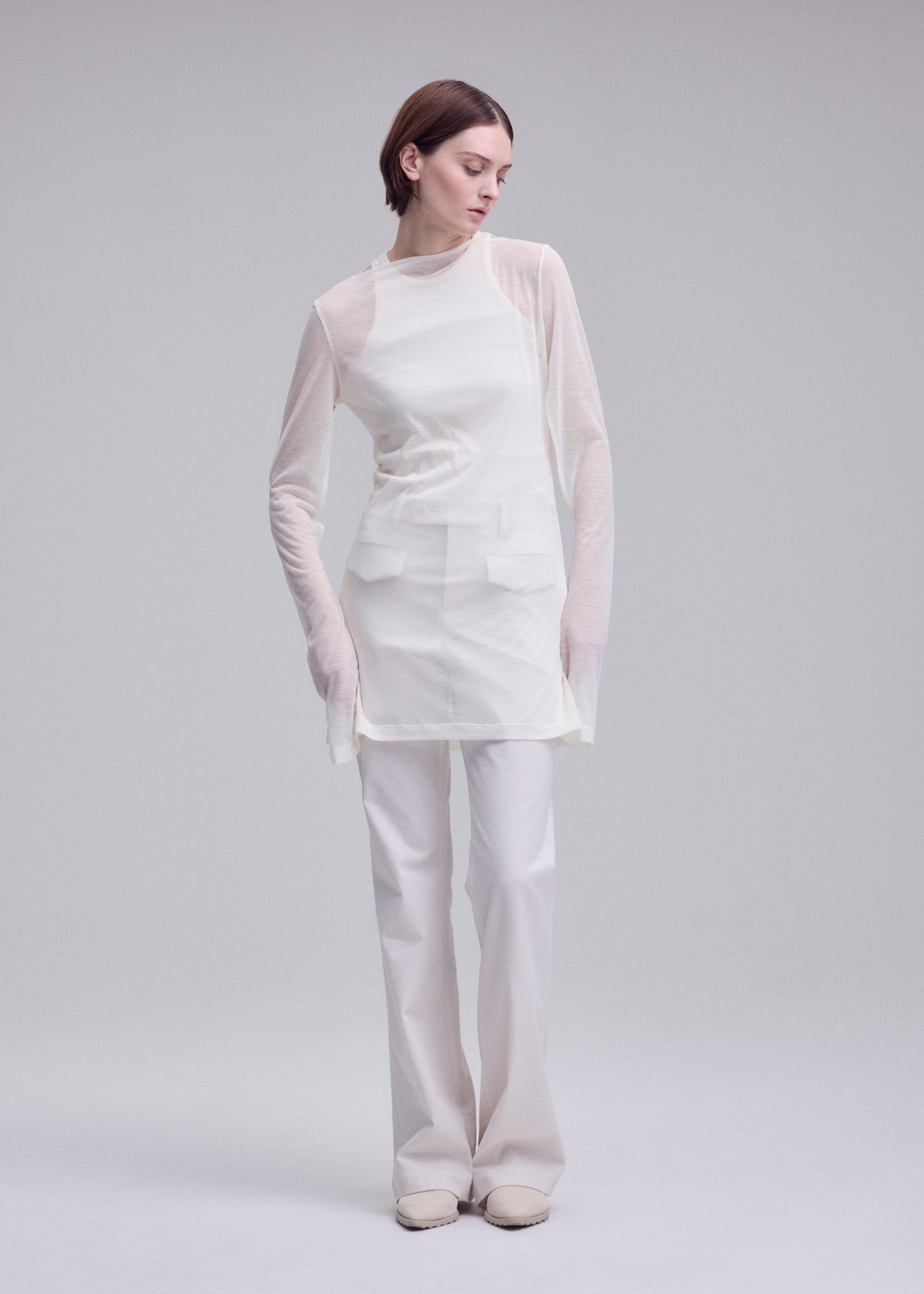 SHEER WOOL JERSEY、ウィメンズ_トップス_チュニック、着用画像3