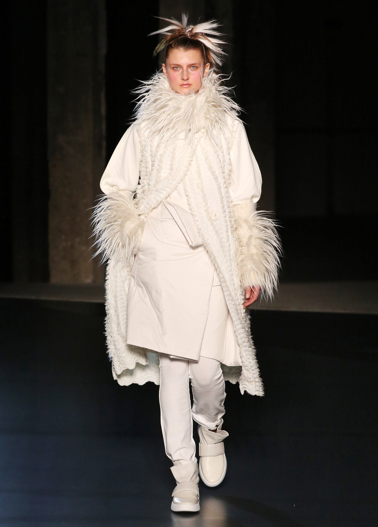 ISSEY MIYAKE AUTUMN WINTER 2018 コレクション 01