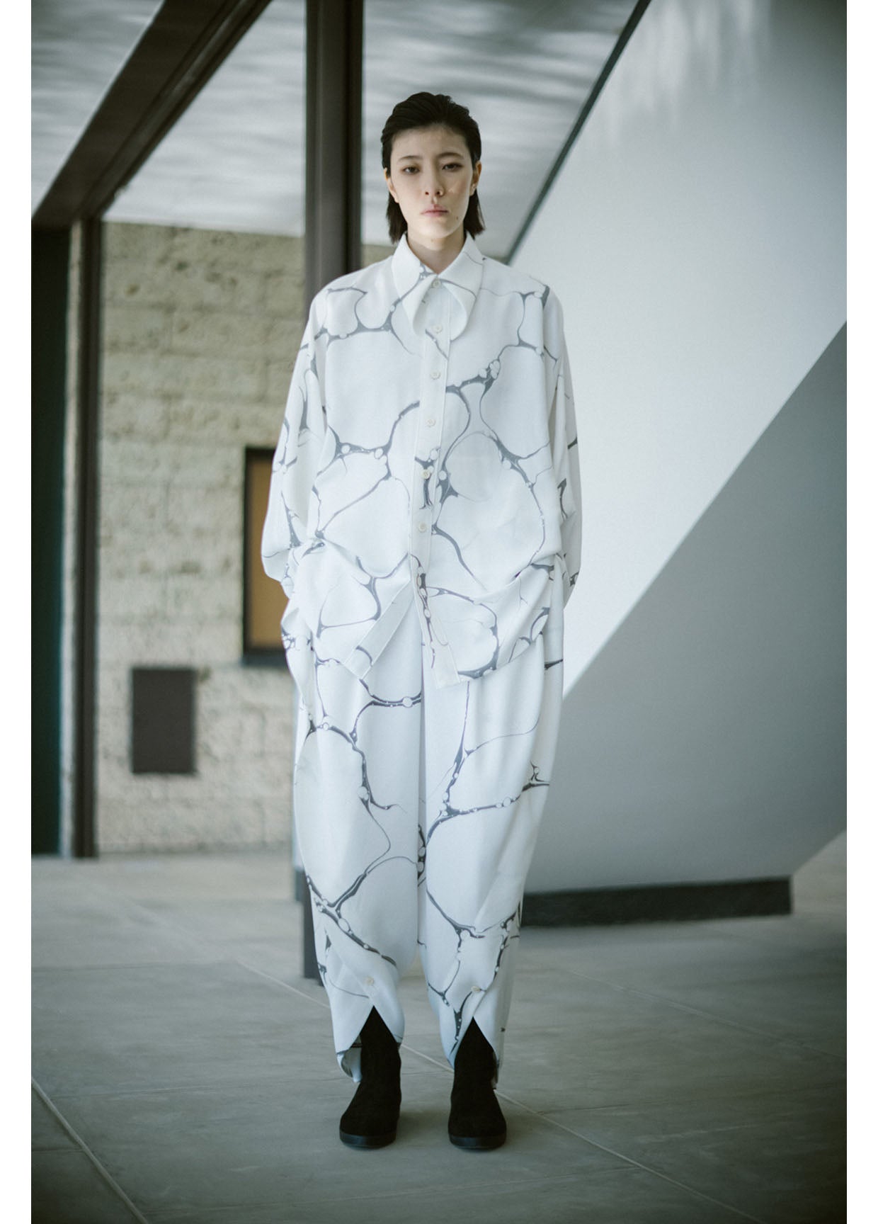 ISSEY MIYAKE AUTUMN WINTER 2021/22 コレクション 05