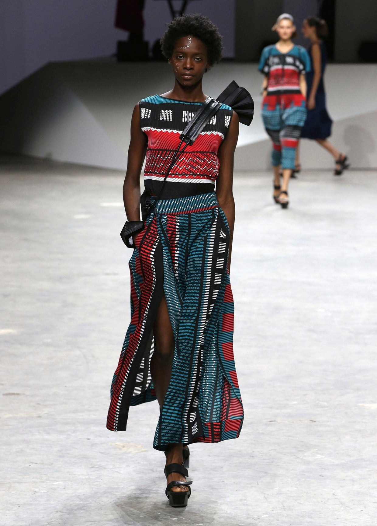 ISSEY MIYAKE SPRING SUMMER 2017 コレクション 32