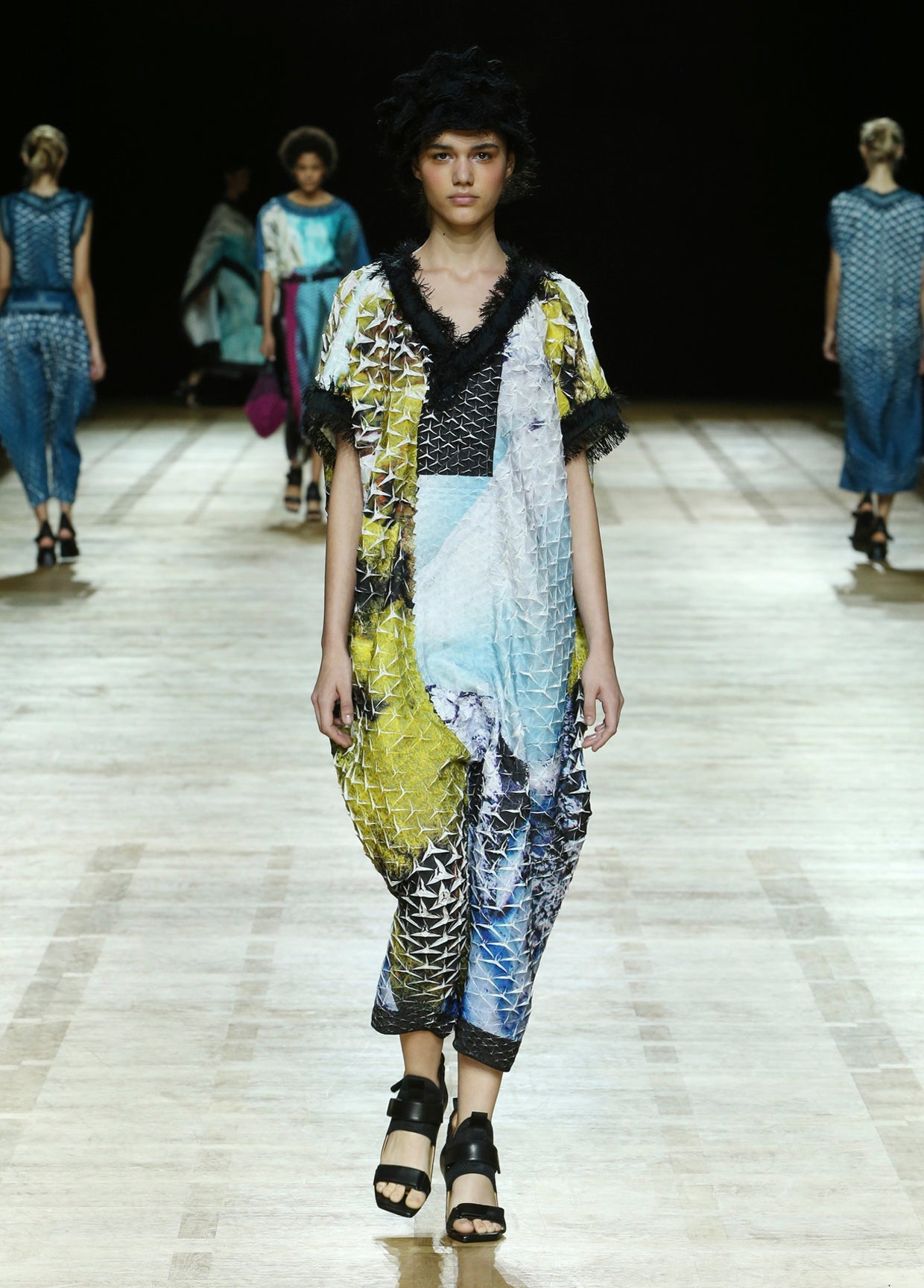 ISSEY MIYAKE SPRING SUMMER 2018 コレクション 08
