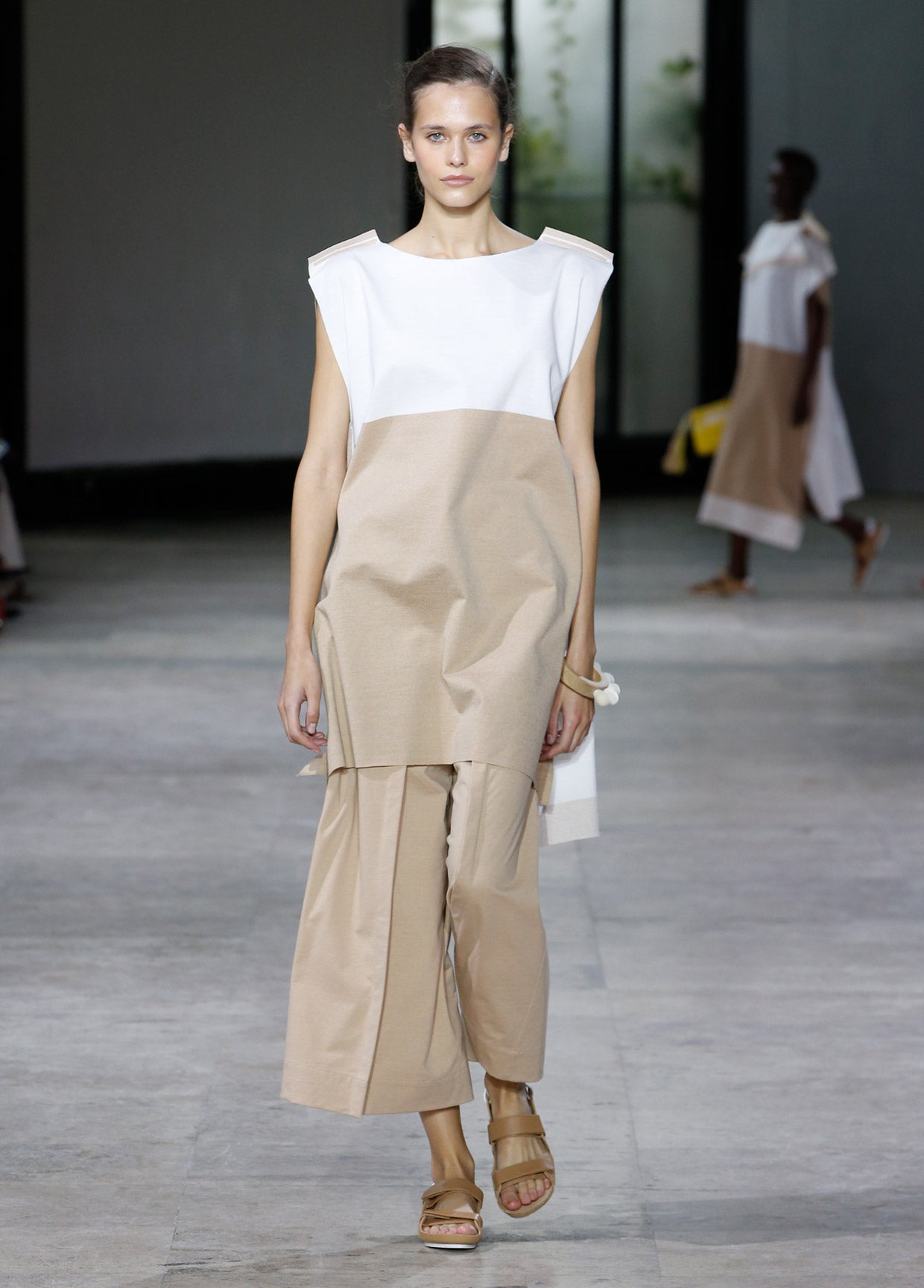 ISSEY MIYAKE SPRING SUMMER 2019 コレクション 05