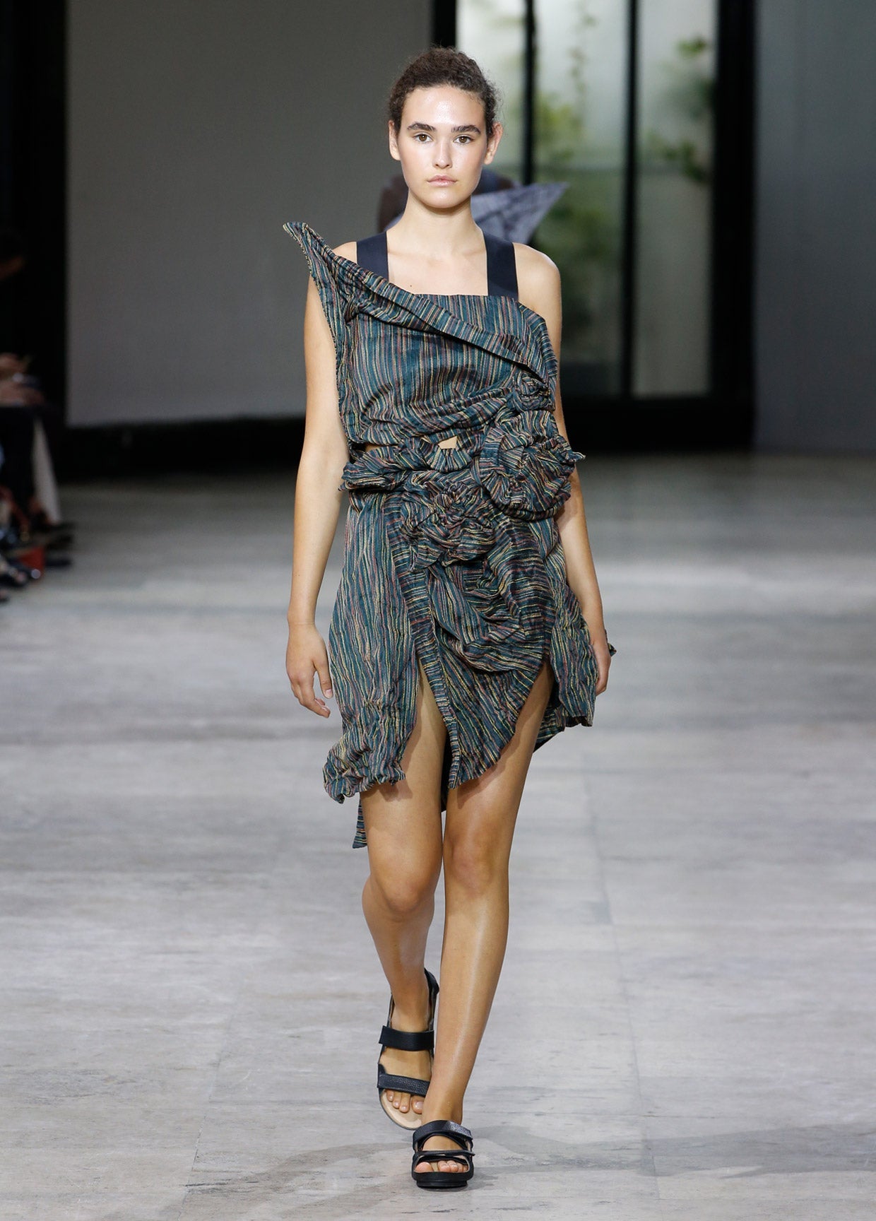 ISSEY MIYAKE SPRING SUMMER 2019 コレクション 30