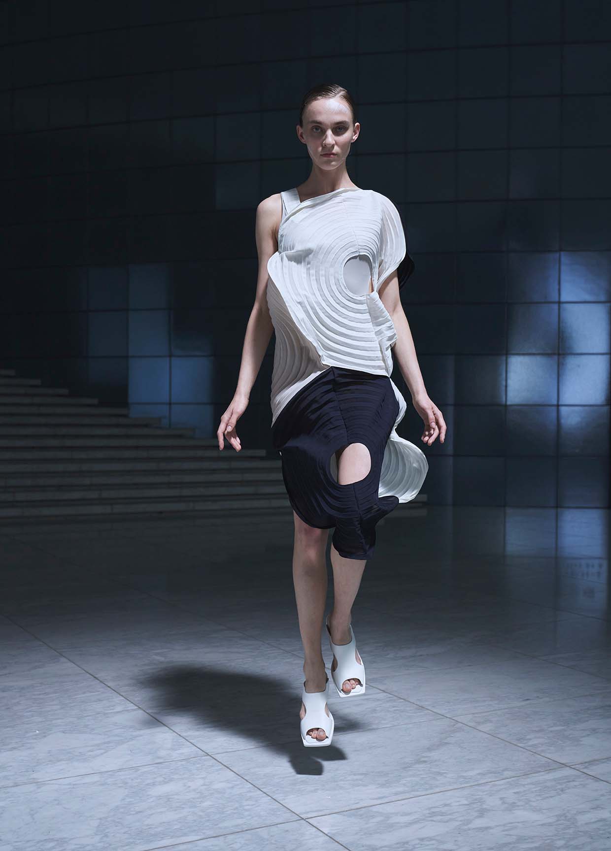 ISSEY MIYAKE SPRING SUMMER 2022 コレクション 29