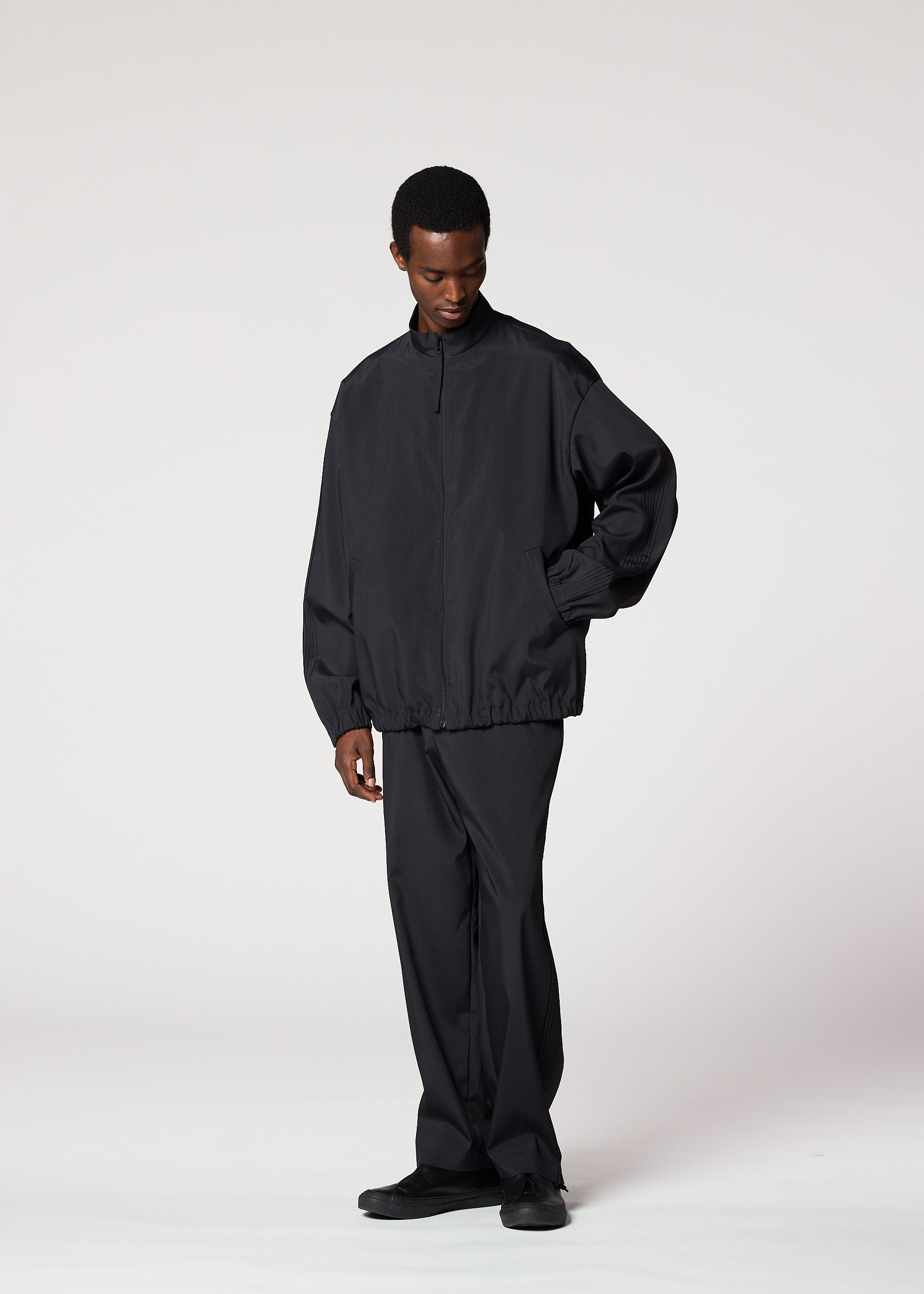 AIR PLEATS、メンズ_ジャケット&コート_ジャケット＆ブルゾン、着用画像4