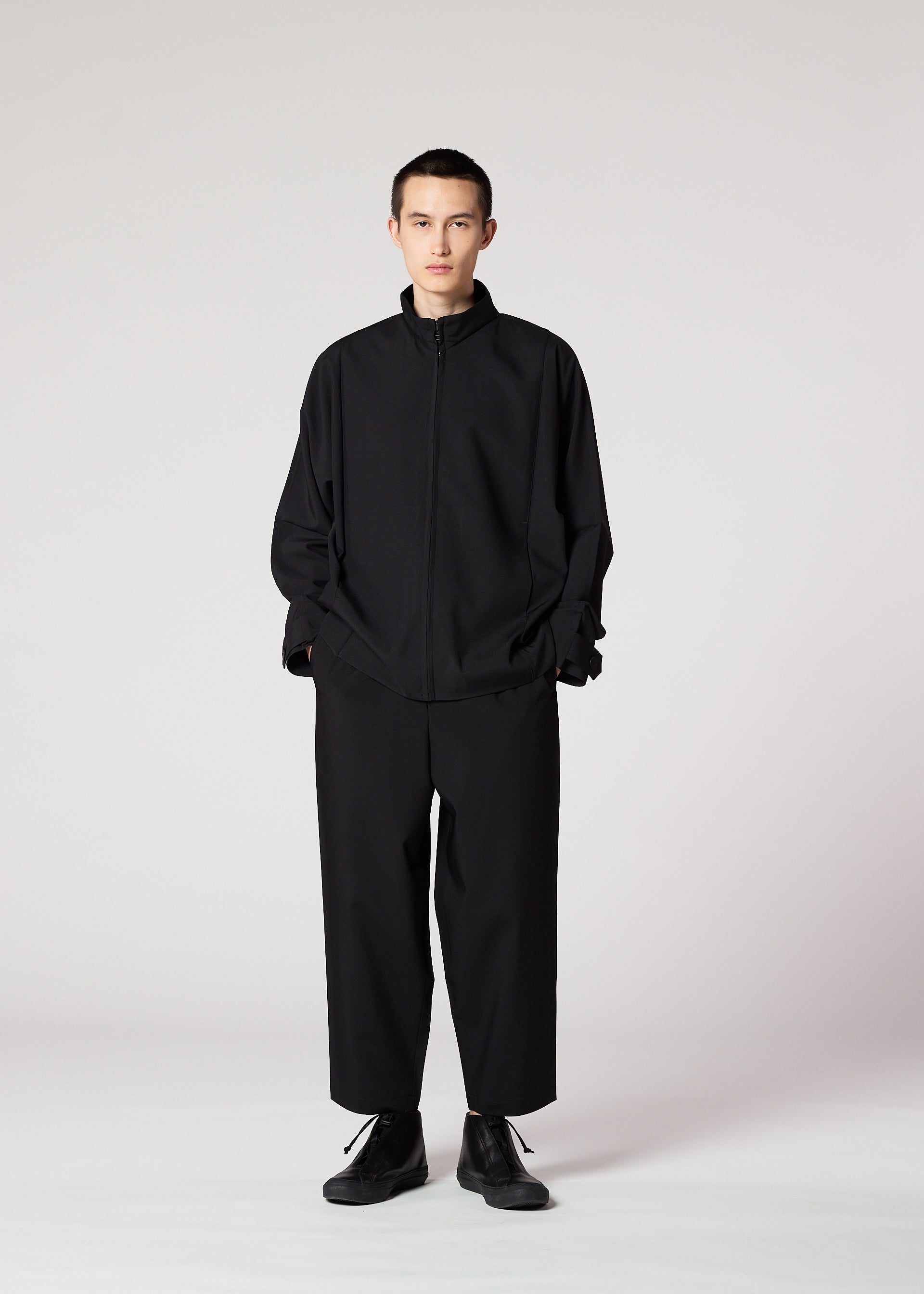 FLAT BLACK、メンズ_パンツ、着用画像4