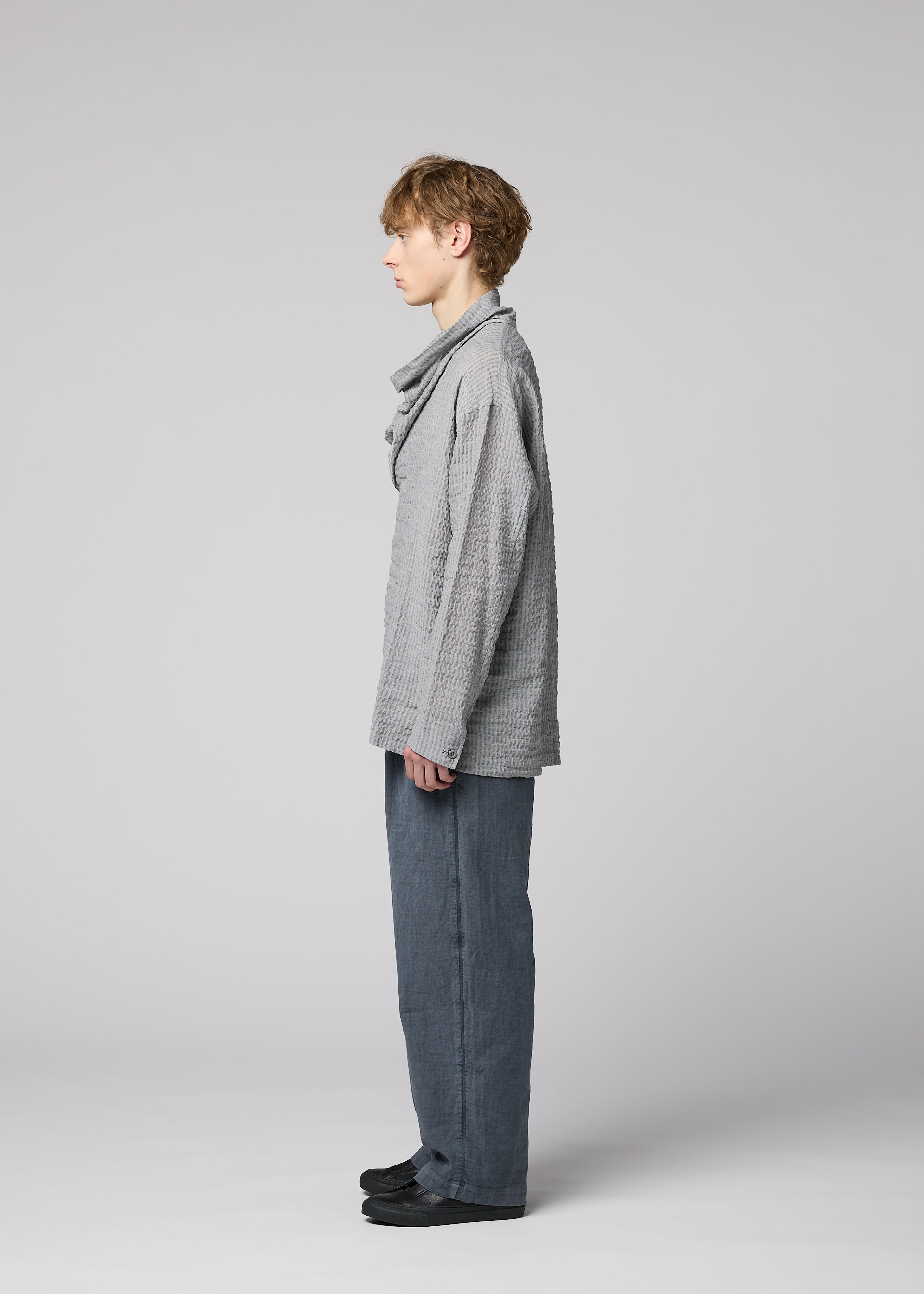 STRIPE LINEN SHRINK、メンズ_トップス_シャツ、着用画像2