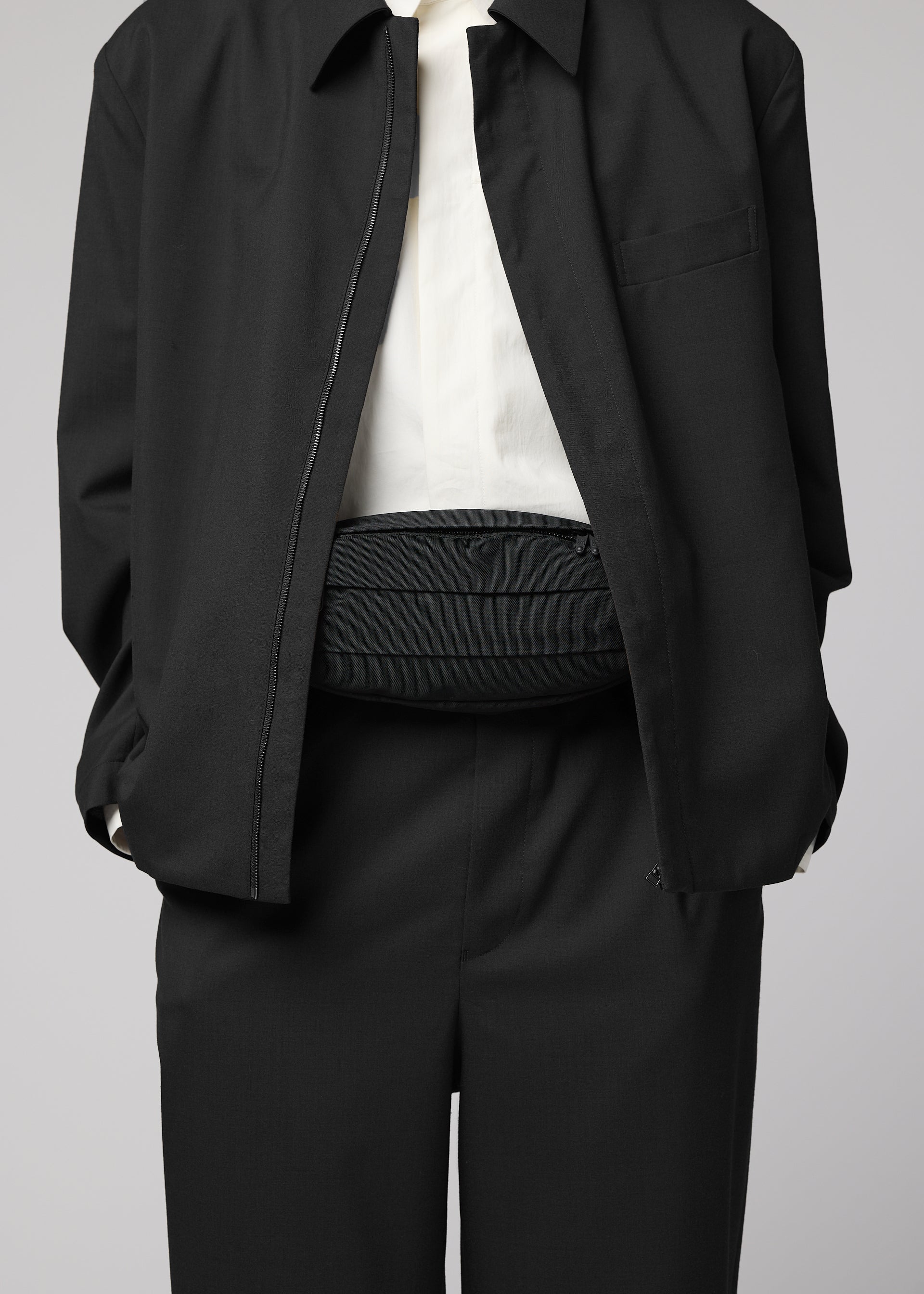 CUMMERBUND BAG、バッグ&財布_ショルダーバッグ、着用画像2
