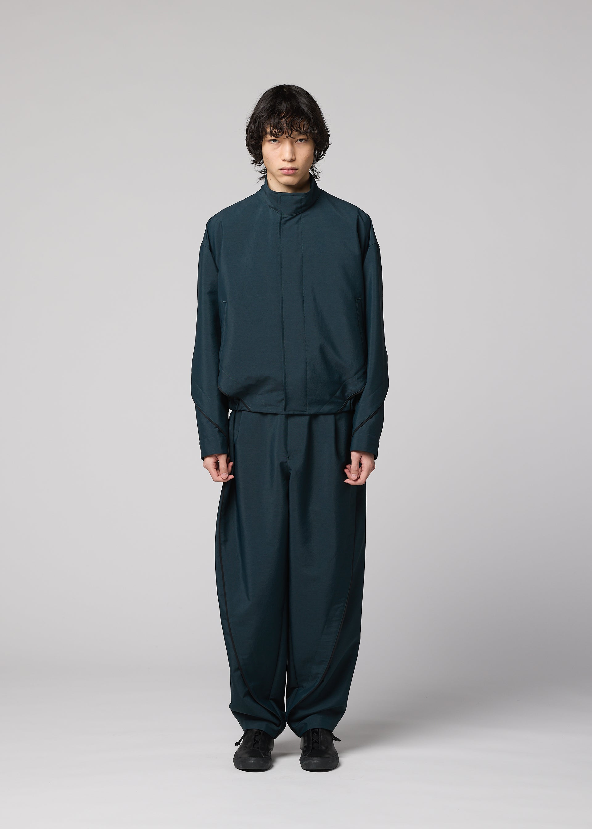 FLUENT、メンズ_パンツ、着用画像1