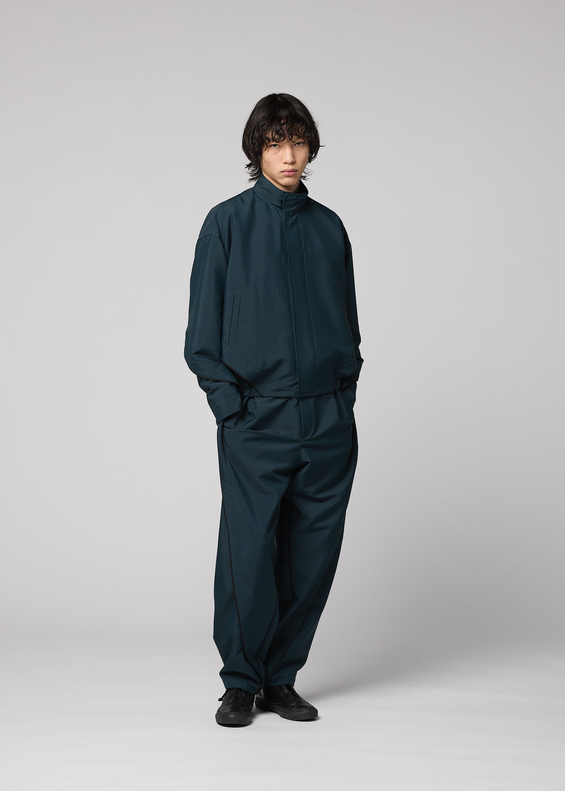 FLUENT、メンズ_パンツ、着用画像4