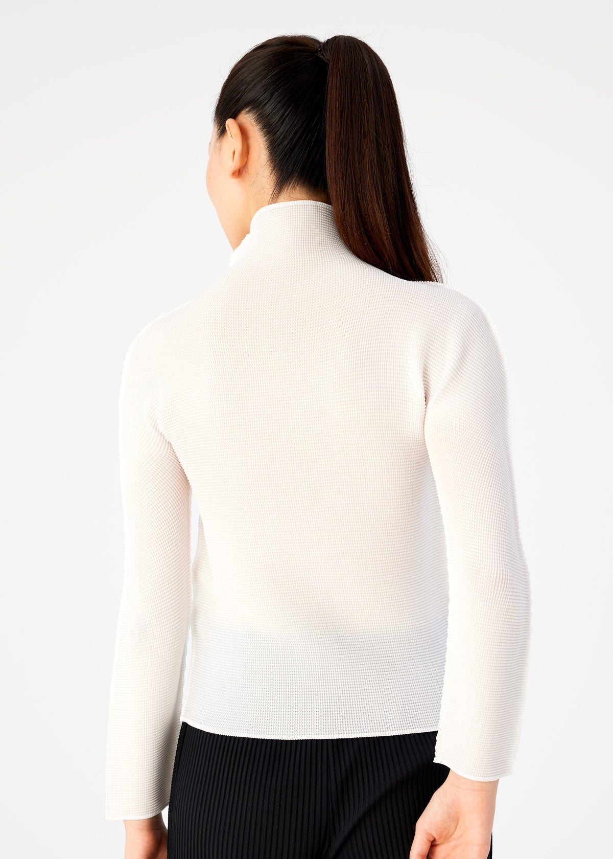 STRETCH PLEATS、ウィメンズ_トップス_トップ、着用画像2